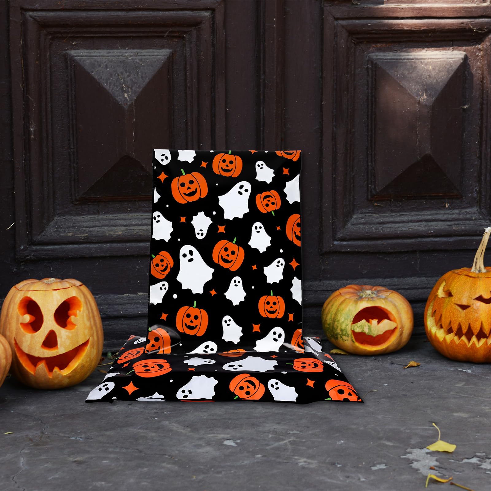 100Pcs 10x13 Inch Halloween Poly Mailers - Self Sealing Ghost Pumpkin Design Shipping Bags for Small Business, Boutique & Clothing | Waterproof Mailing Envelopes for Ecommerce, Party Favors & Gift Wrapping