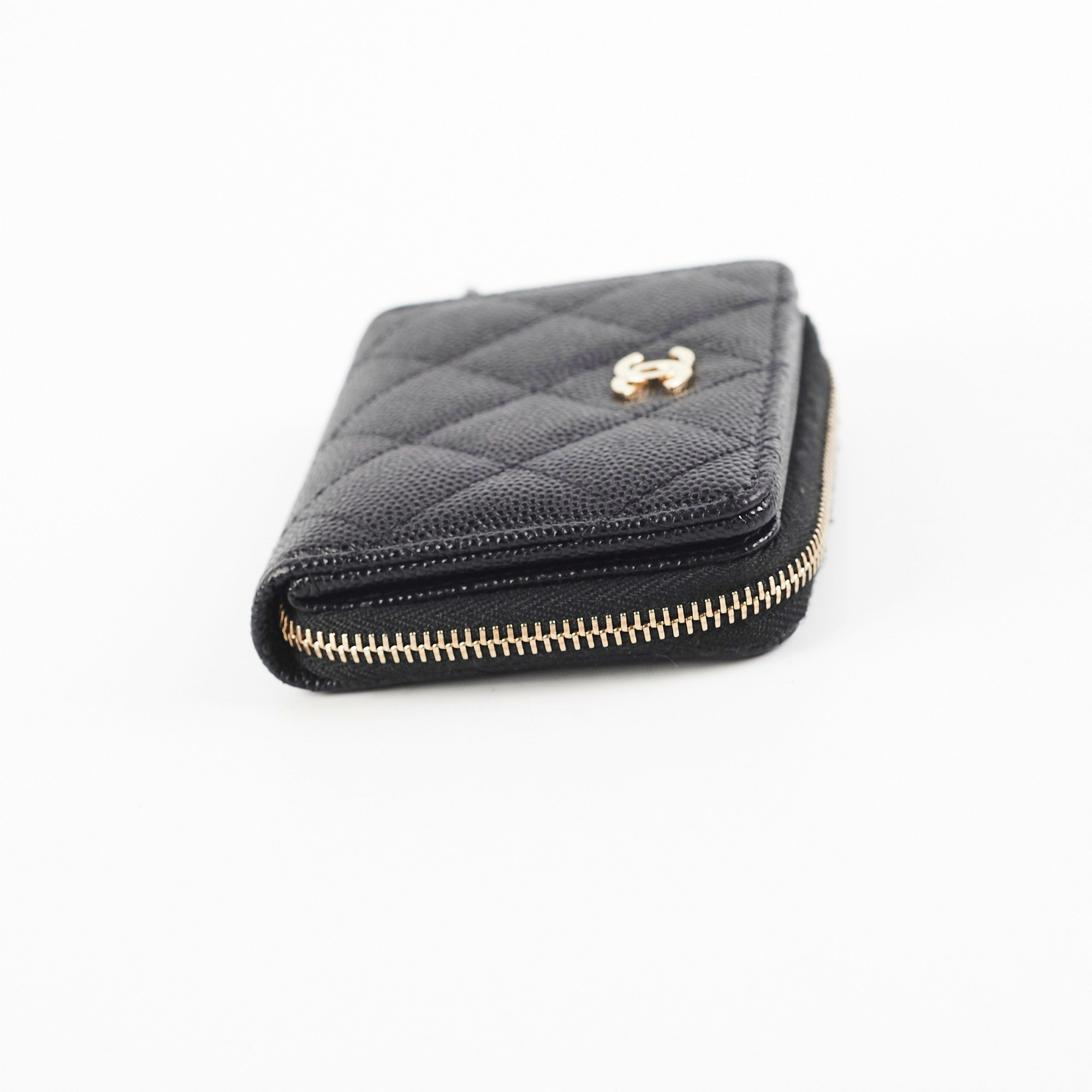 Chanel Black Caviar Leather Card Holder - Luxury Compact Wallet for Credit Cards & ID - Perfect for Everyday Use, Travel & Gifting