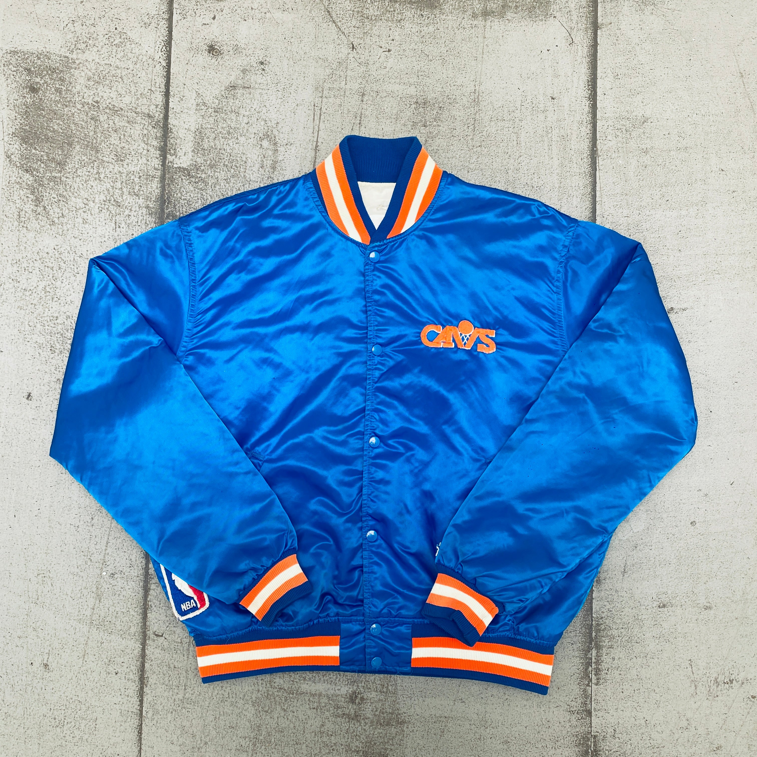 Vintage 1980s Cleveland Cavaliers NBA Satin Starter Bomber Jacket - Authentic Retro Basketball Jacket for Men (Size XL) - Perfect for Game Day, Sports Fans & Streetwear Fashion