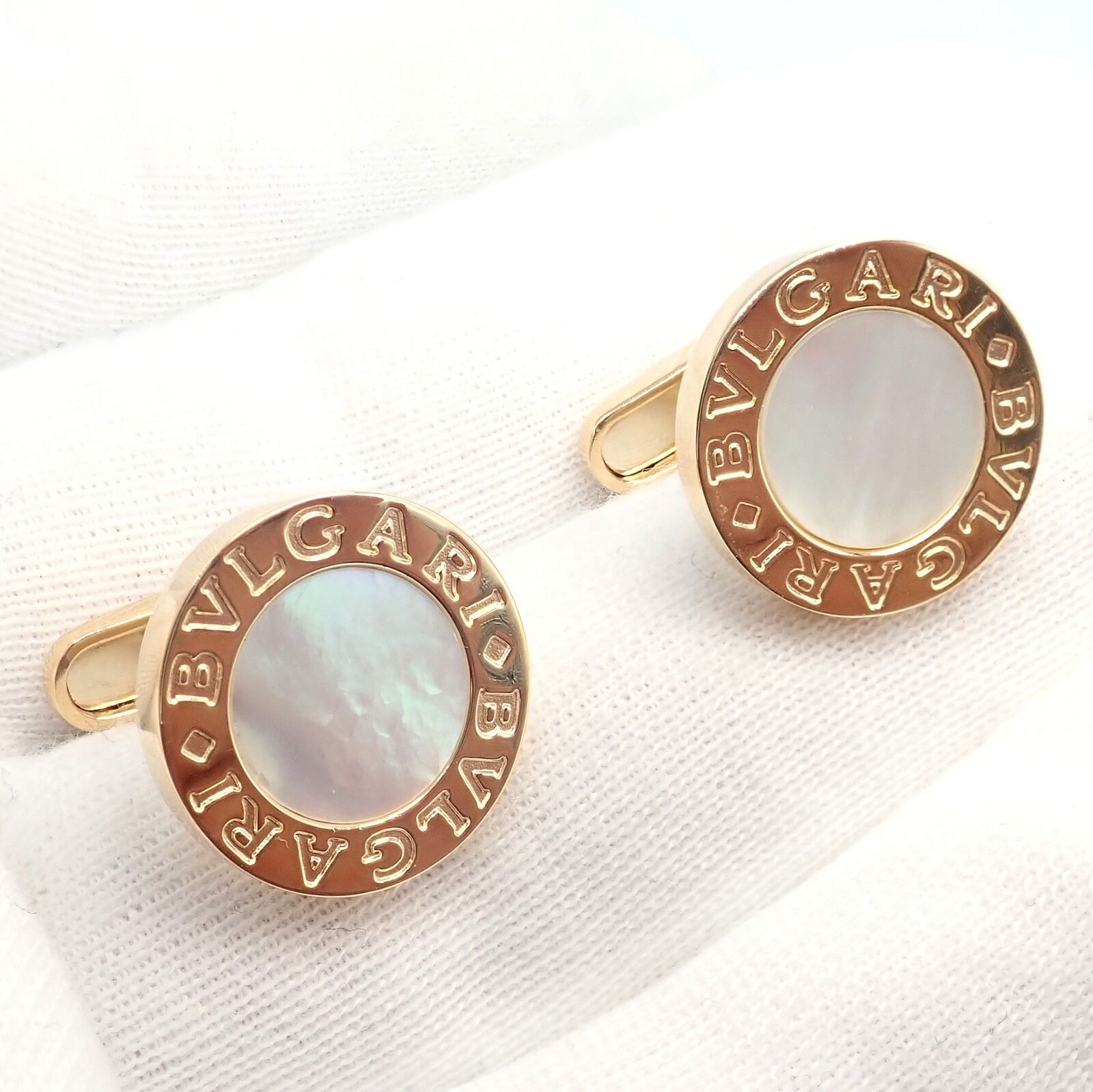 Authentic Bvlgari 18k Yellow Gold Multicenter Cufflink Set - Luxury Men's Jewelry for Formal Events & Business Attire
