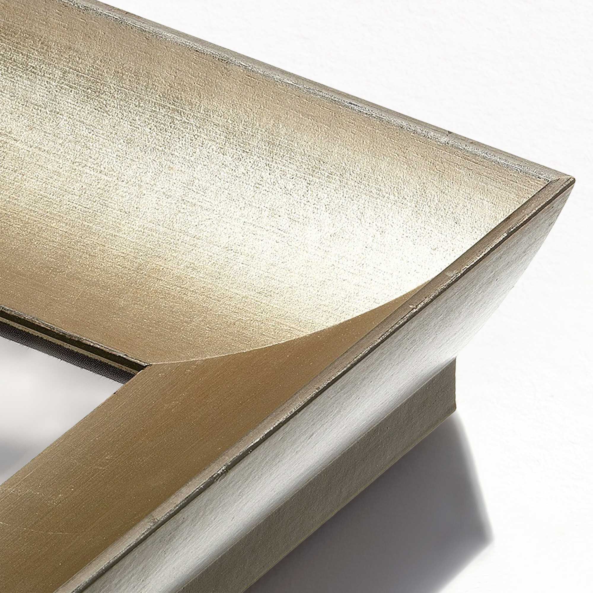 Stylish Silver Modern Wall Mirror - Elegant Home Decor for Living Room, Bedroom & Entryway - Perfect for Enhancing Space & Light