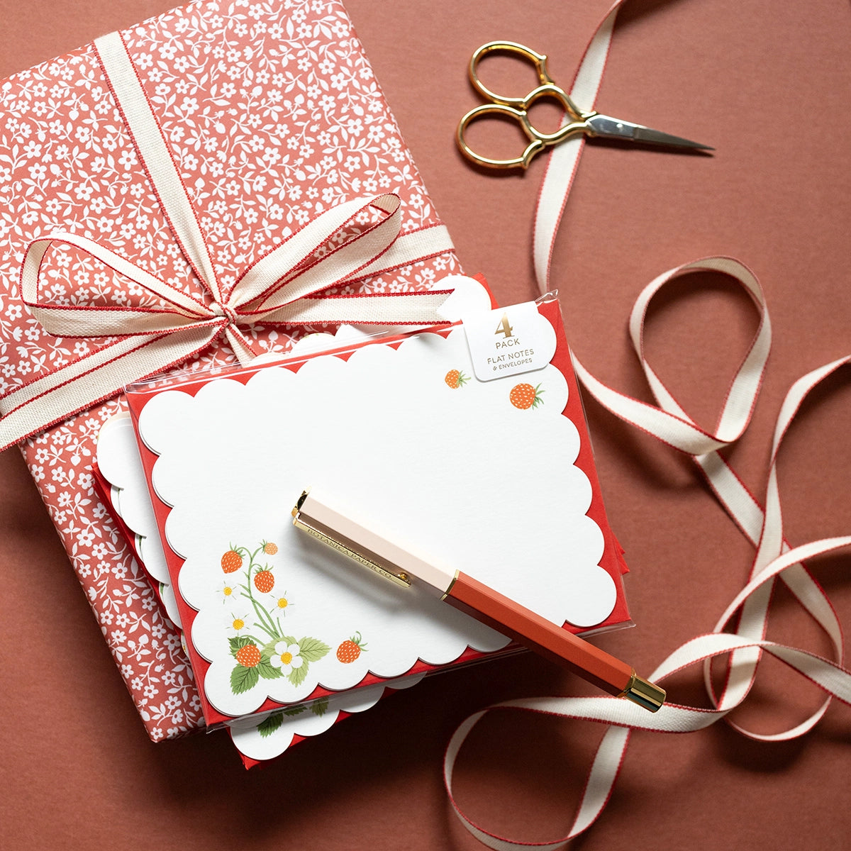 Botanica Paper Co. Wild Strawberries Notecards Set - Handmade Floral Stationery for Thank You Cards, Wedding Invitations & Gifting (Pack of 20)