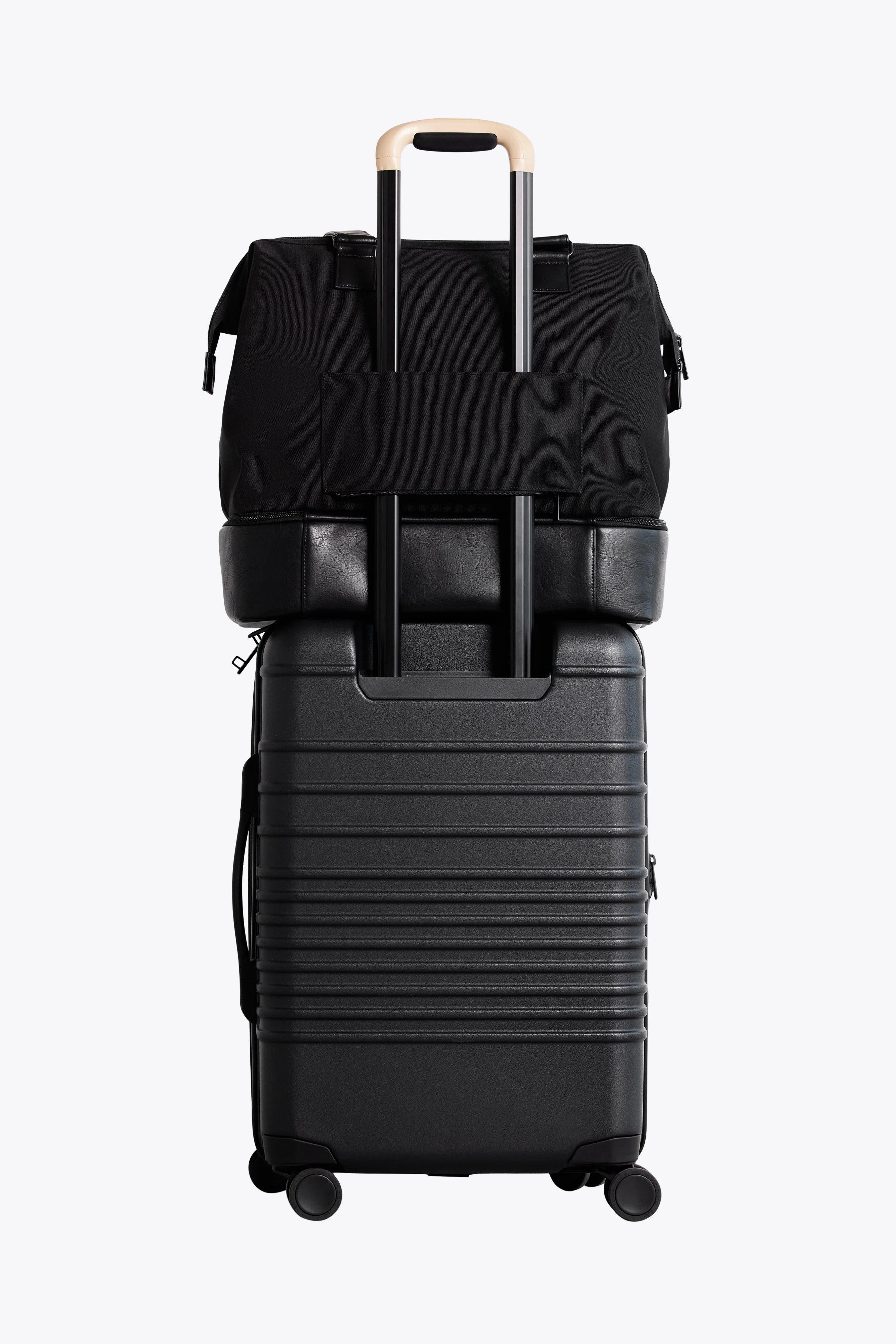 Mini Weekender Travel Bag in Black - Perfect for Weekend Getaways, Gym, and Overnight Trips