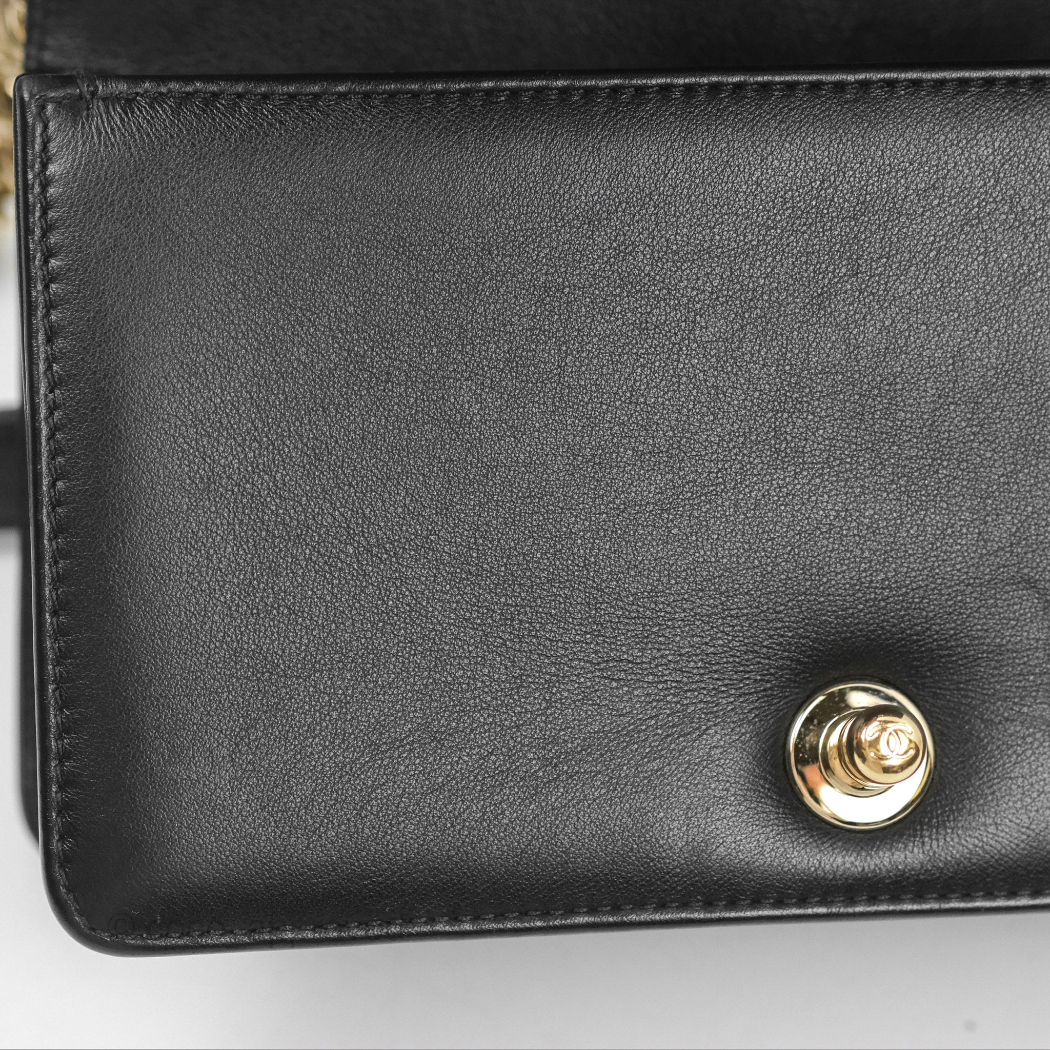 Chanel Chevron Small Boy Bag in Black Calfskin with Gold Hardware - Luxury Crossbody Bag for Women, Perfect for Evening Events & Date Nights