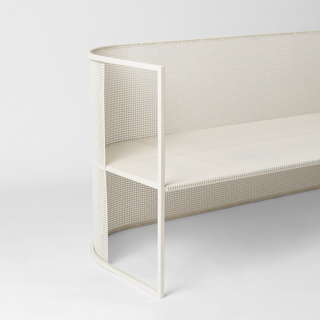 BAUHAUS Modern Lounge Bench - Mid-Century Style Wooden Sofa for Living Room, Bedroom, or Office - Perfect for Relaxing, Reading, and Socializing