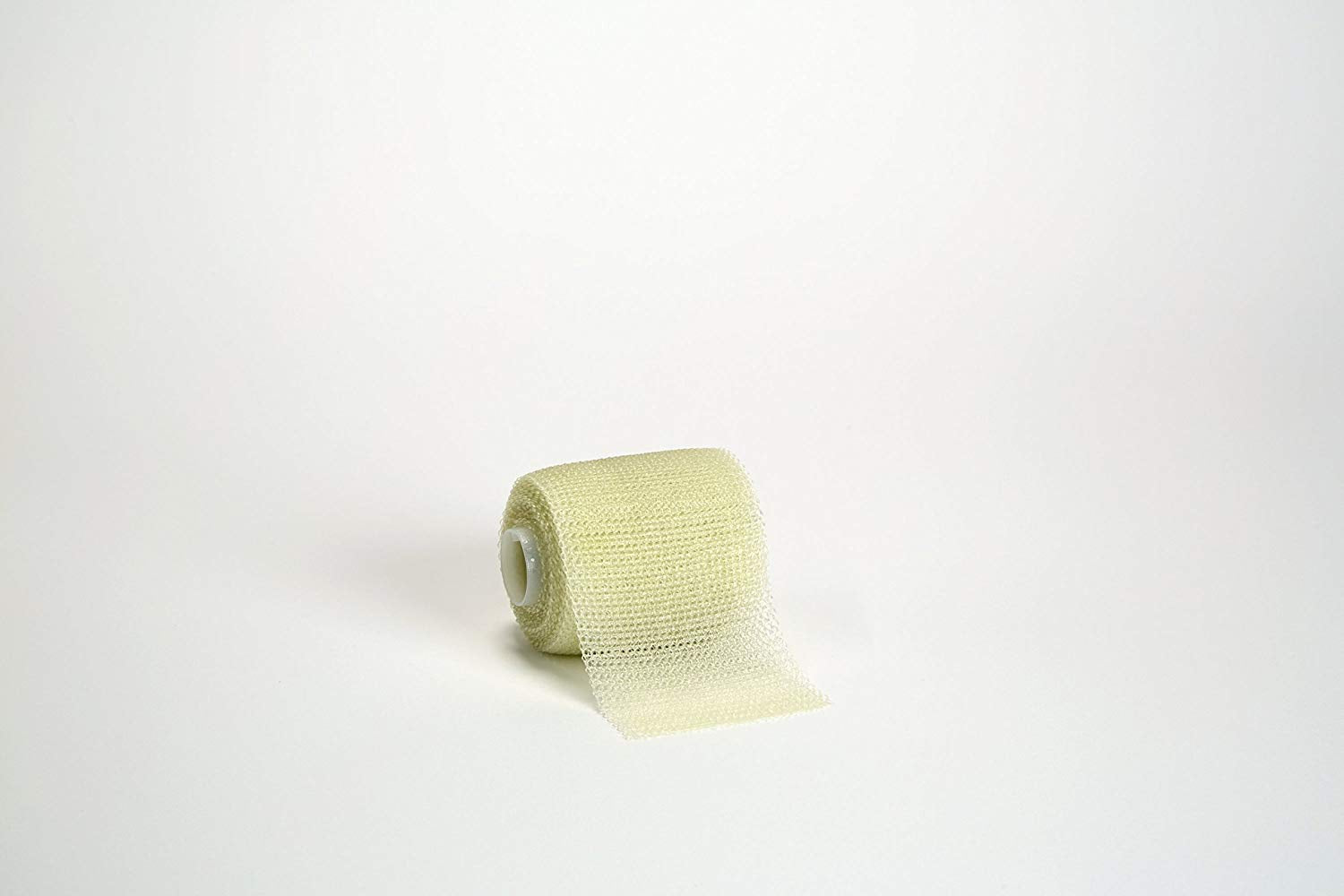 3M 82002 Professional Casting Tape - 1 Roll, Self-Adhesive Medical Bandage for Broken Bones & Fractures - Ideal for First Aid Kits, Sports Injuries & Emergency Care