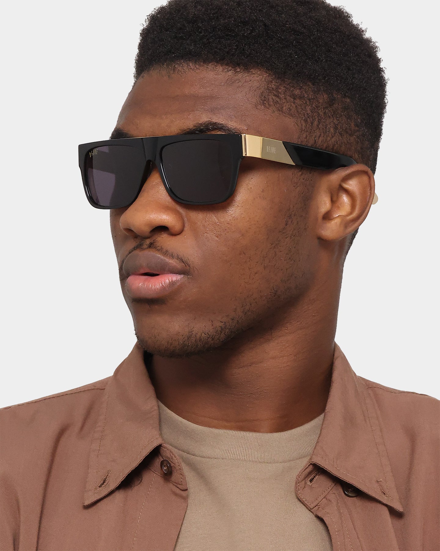 22 Black/Gold Polarized Sunglasses for Men & Women - UV Protection, Fashionable & Lightweight - Perfect for Driving, Beach & Outdoor Activities