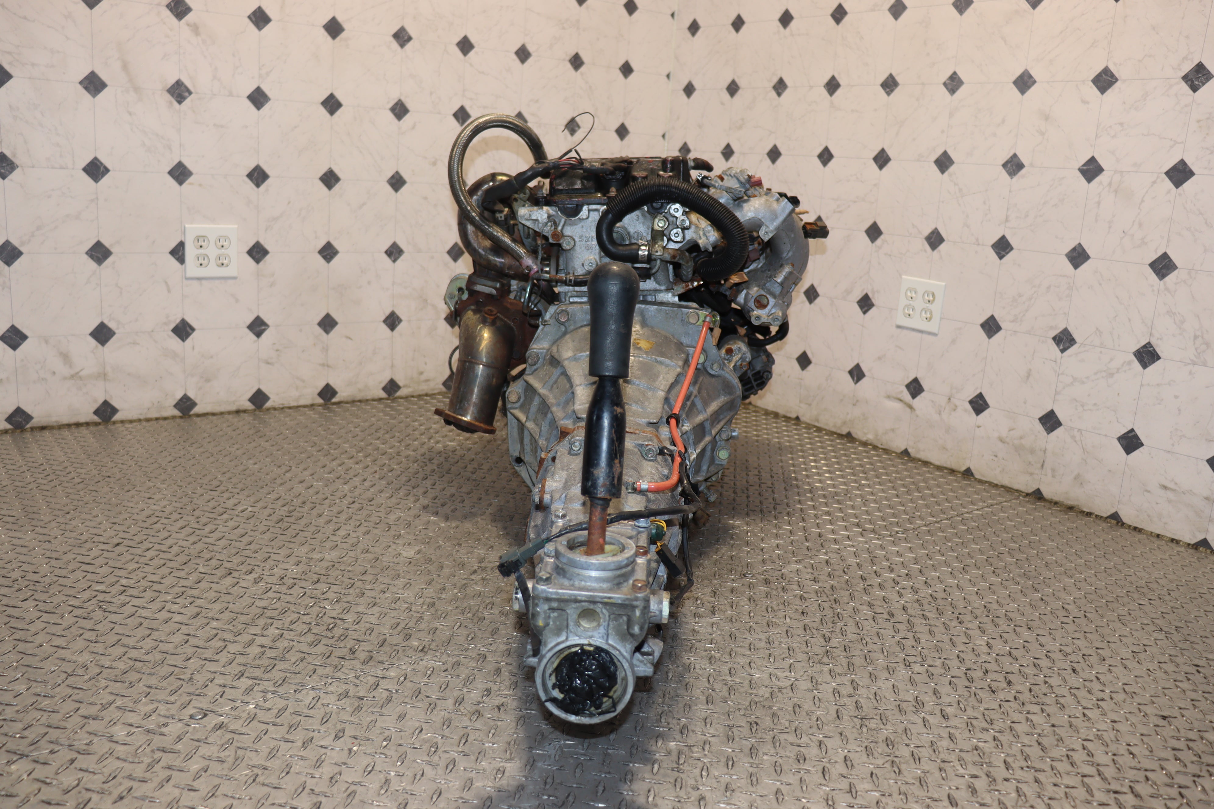 JDM SR20DET Redtop Engine with 5-Speed Manual Transmission for Nissan S13 Silvia - High Performance Upgrade for Drifting & Street Racing