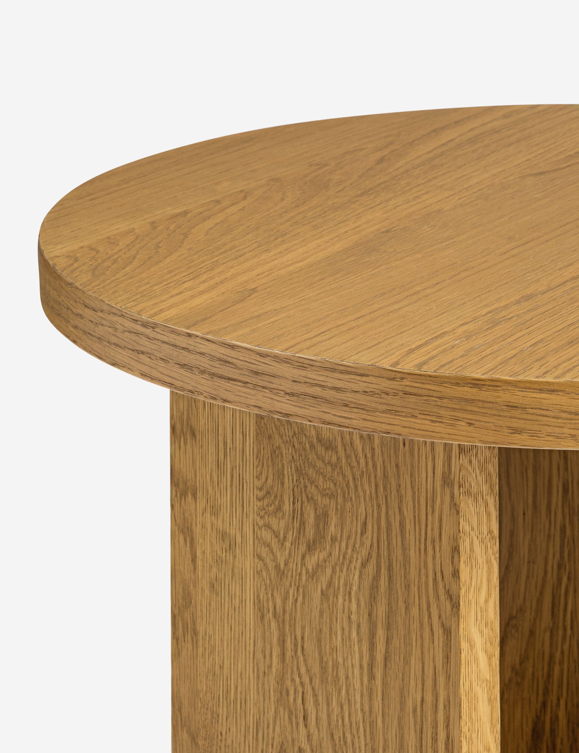 Stylish Campos Round Side Table - Modern End Table for Living Room, Bedroom & Patio - Perfect for Coffee, Books & Decor