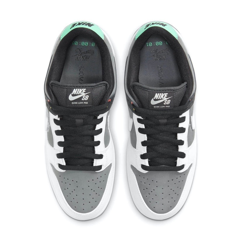 Nike SB Dunk Low VX1000 Skateboarding Shoes - Men's Casual Sneakers for Streetwear & Skateboarding | Perfect for Urban Fashion & Skate Park Performance