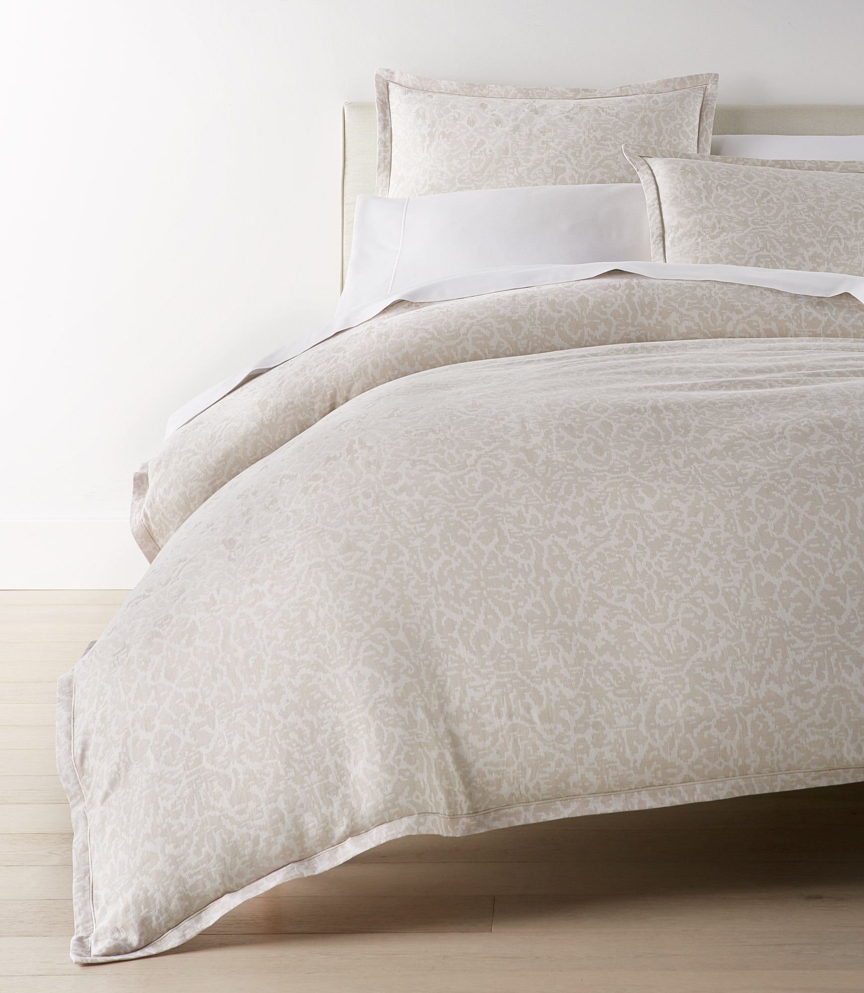 Luxury Ravenna Jacquard Duvet Cover Set - King Size, Soft & Breathable Bedding - Perfect for Master Bedroom, Guest Room & Hotel Decor