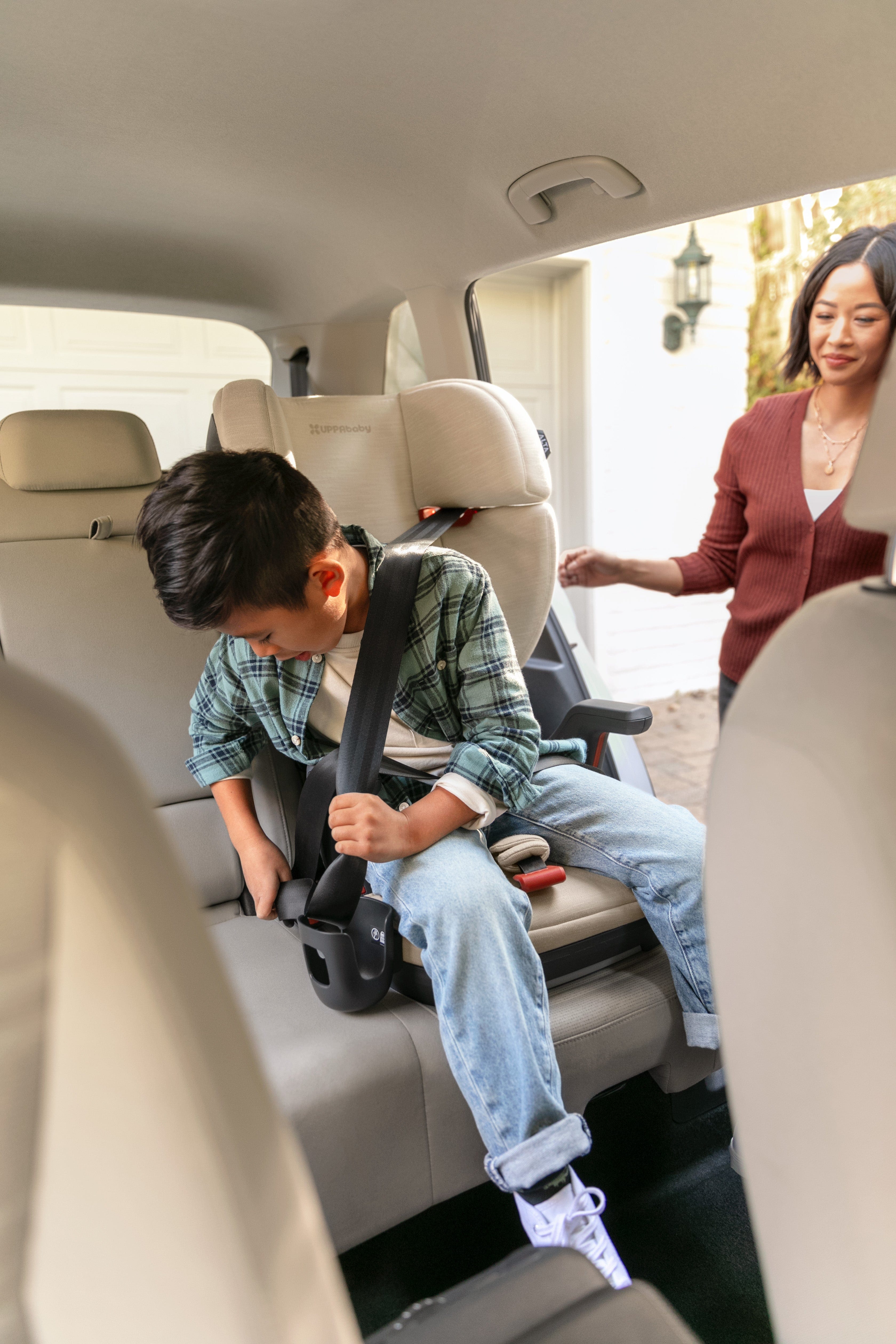 UPPAbaby Alta V2 Booster Seat - High Back Car Seat for Toddlers & Kids 3+ Years | Safe & Comfortable | Perfect for Travel, School & Family Road Trips