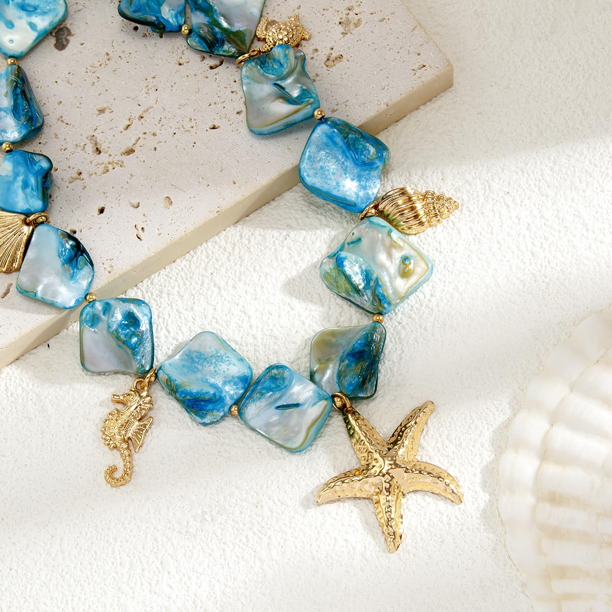Trendy Starfish Shell Necklace for Women - Boho Beach Seashell Pendant Choker with Gold Charm, Dainty Statement Jewelry | Perfect Summer Fashion Gift for Surfers, Beach Lovers & Vacation Accessories