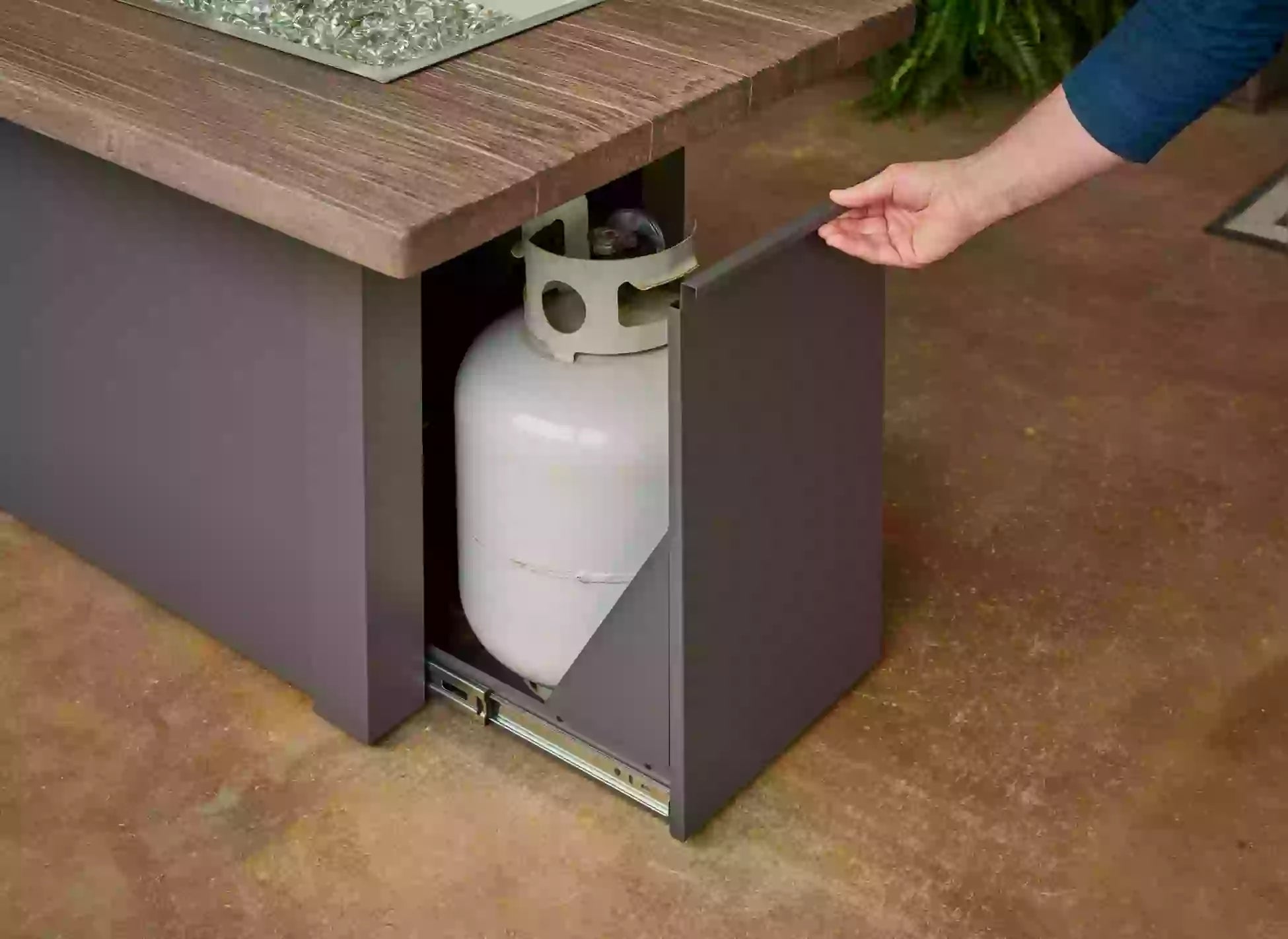 Havenwood Linear Gas Fire Pit Table - Outdoor Patio Heater with Modern Design for Backyard, Deck, and Garden - Perfect for Entertaining and Relaxing
