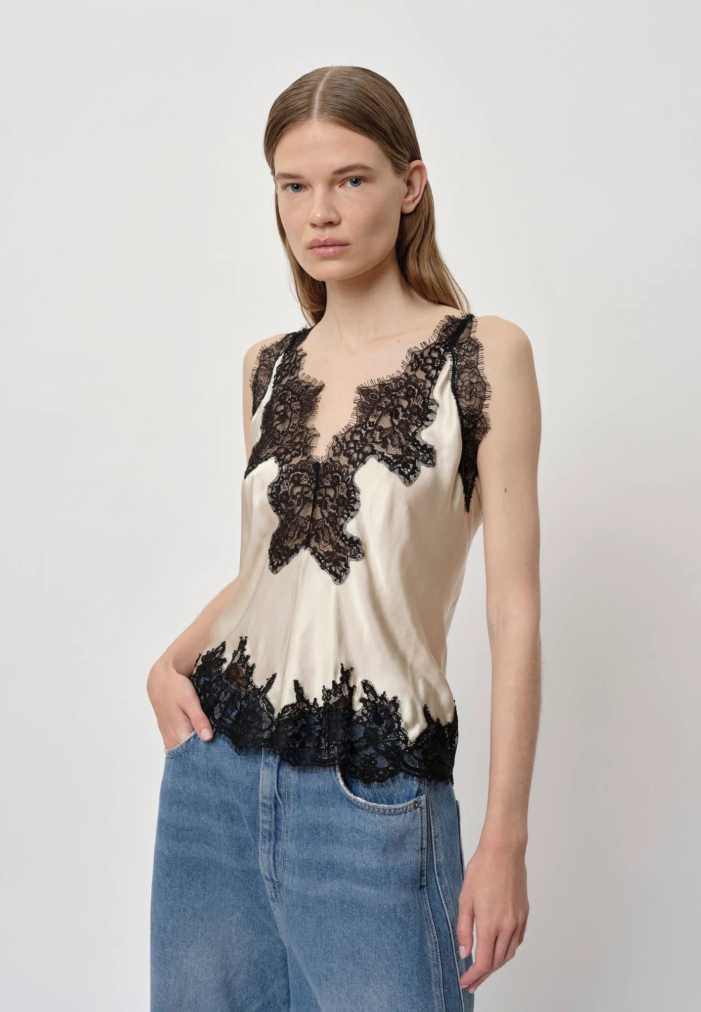 Herskind Zew Top - Stylish Women's Fashion Blouse for Casual & Office Wear | Trendy Tops for Everyday Outfits & Work Attire