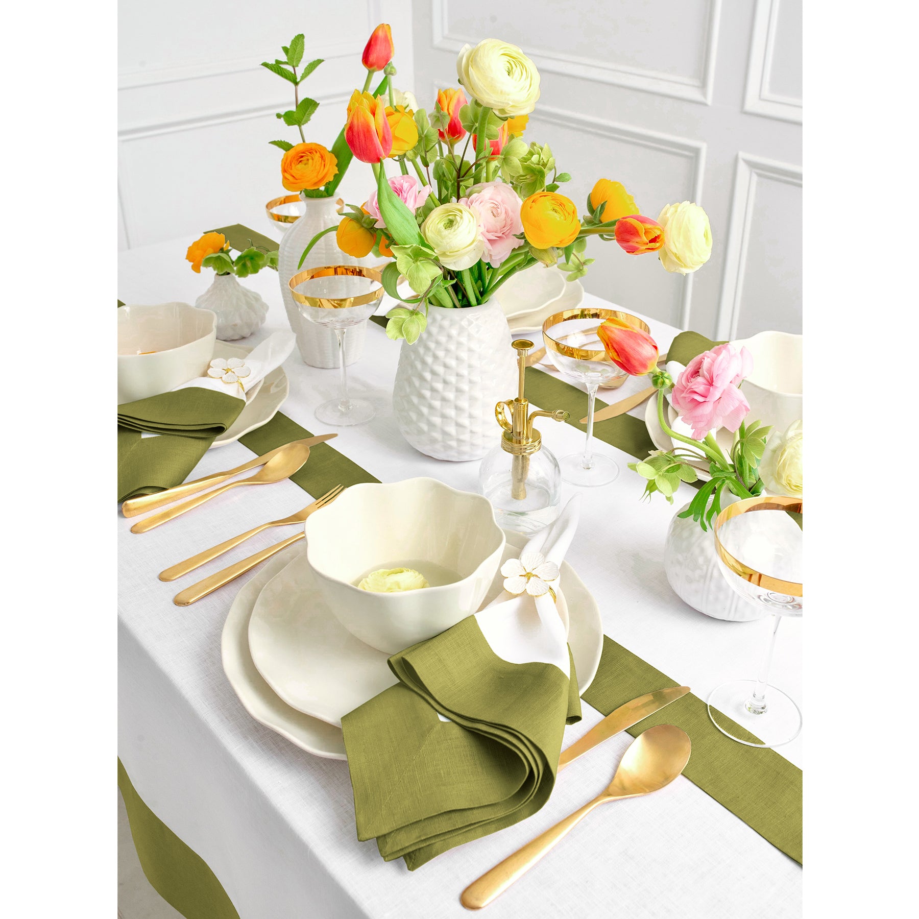 Stylish Contempo Placemats Set of 4 - Waterproof & Heat-Resistant Modern Table Mats for Dining Room, Kitchen, or Party Decor - Perfect for Everyday Use, Entertaining & Holiday Gatherings