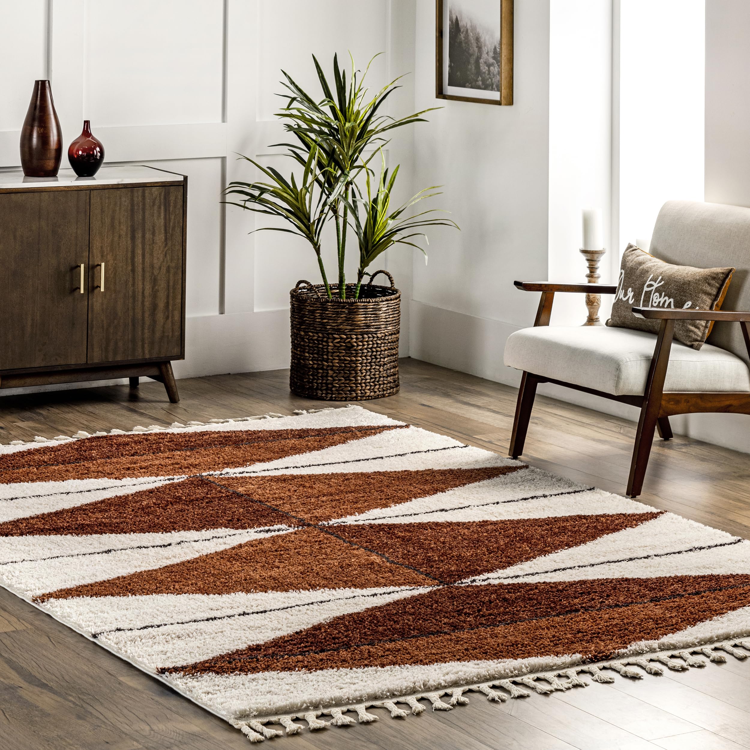 nuLOOM Kali Geometric 8x10 Shag Area Rug - Soft Plush Modern Design for Living Room, Bedroom, Dining Room, Nursery & Kitchen - Rust & Ivory Color - Perfect for Home Decor, Cozy Spaces & High Traffic Areas