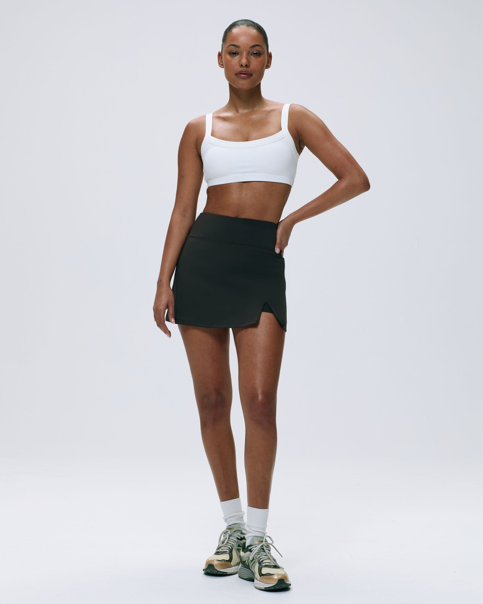Ultimate Wide Binding Bra - Comfortable & Supportive White Sports Bra for Yoga, Running & Workouts