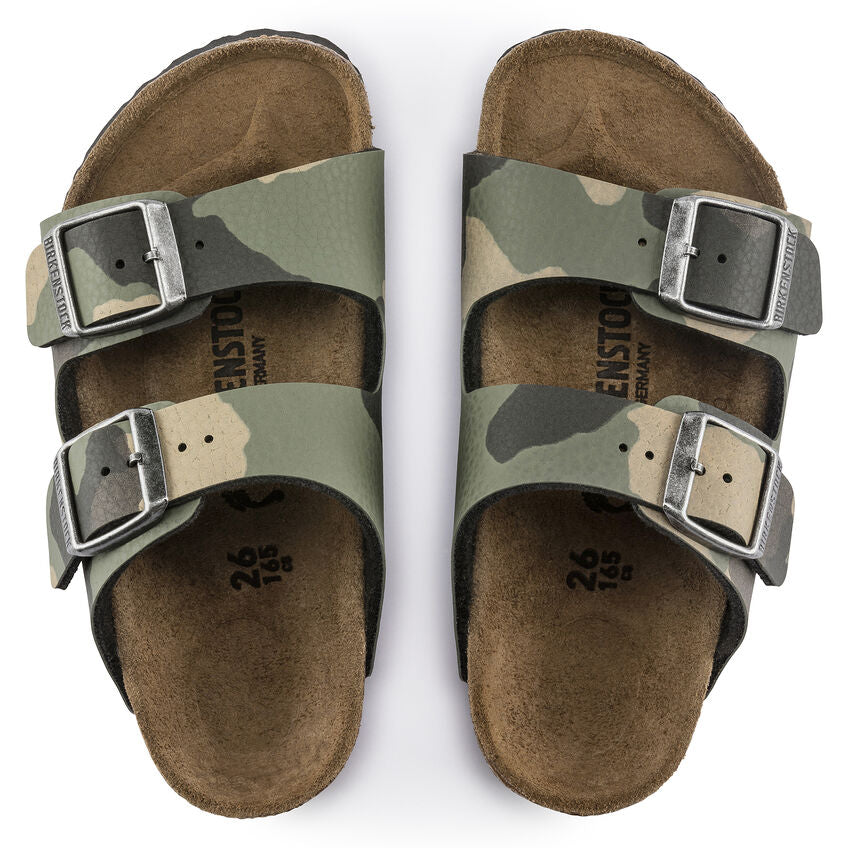 Birkenstock Arizona Kids Sandals - Birko-Flor Camo Desert Soil Khaki | Comfortable & Durable Footwear for Boys & Girls | Perfect for Summer, Beach & Outdoor Activities