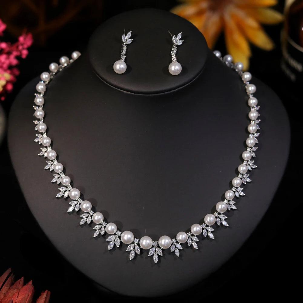 Luxury Flower Pearl Necklace for Women - 2 Piece High-Quality Cubic Zirconia Jewelry Set, Elegant Wedding & Party Gift, Perfect for Bridal, Anniversary, and Formal Occasions