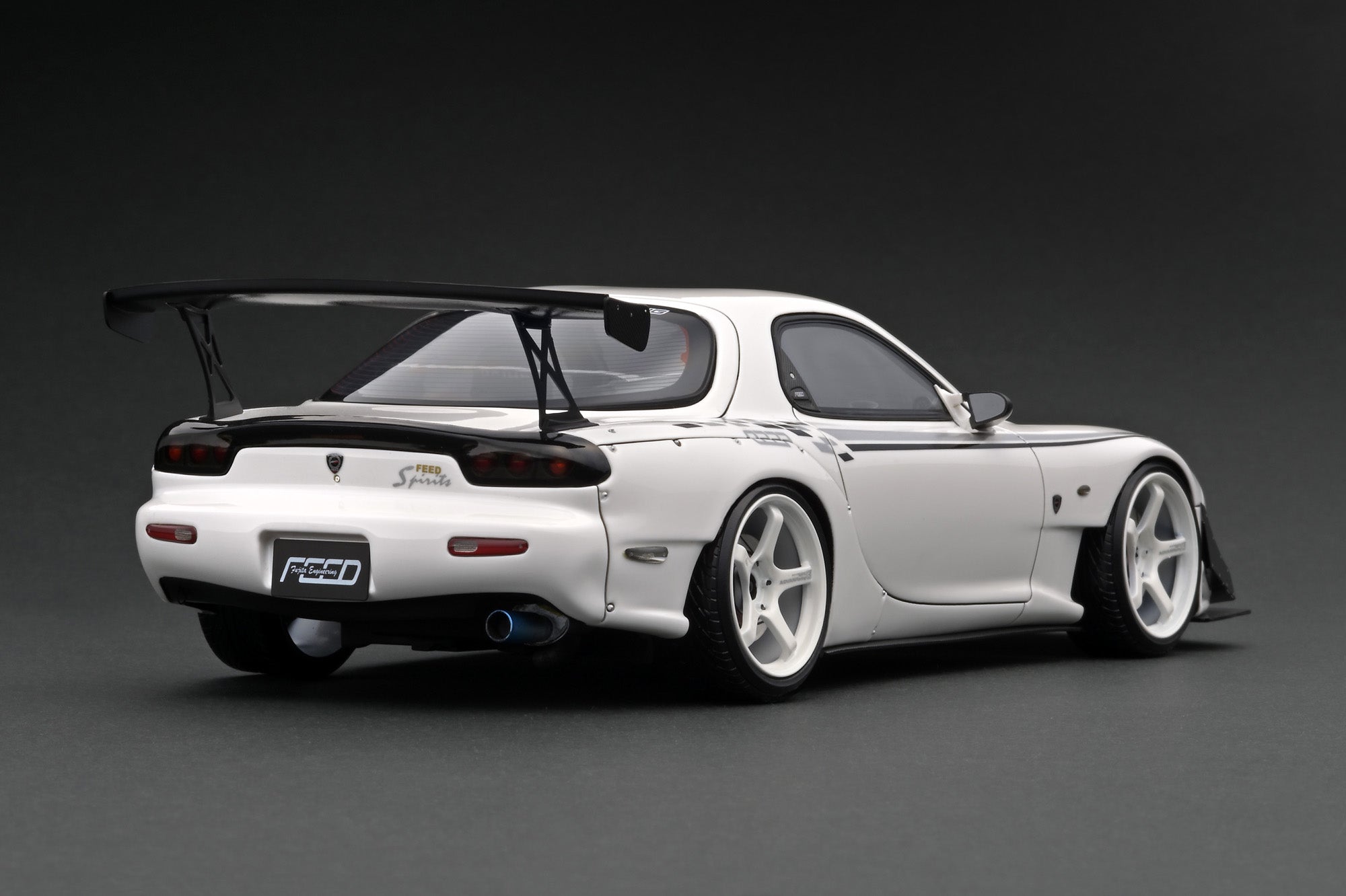 1:43 Scale Mazda RX7 FD3S FEED White Model Car with Carbon Fiber Hood - Perfect for Diecast Collectors, Auto Enthusiasts & Home/Office Display