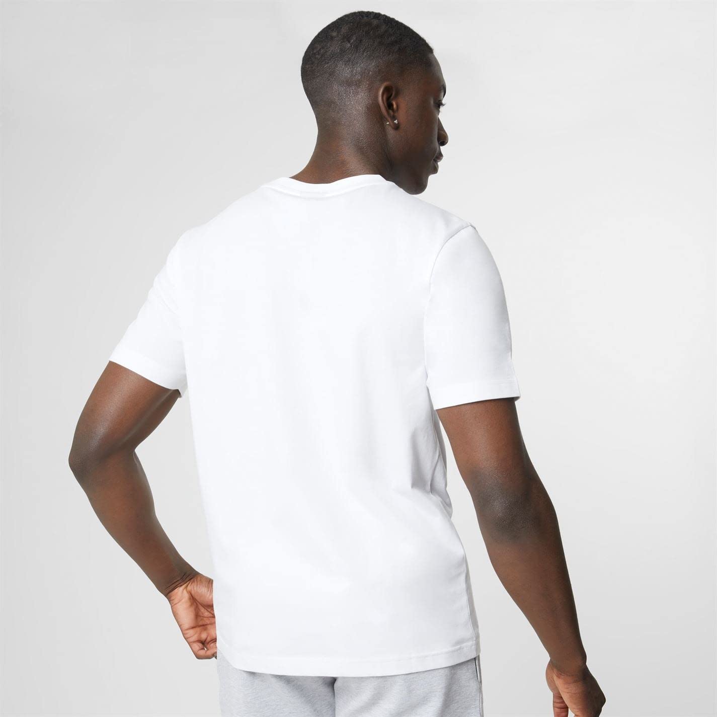 Lonsdale Men's Essentials Logo T-Shirt - Casual Sporty Cotton Tee for Gym, Workout & Everyday Wear - Breathable Comfort Fit for Active Lifestyle