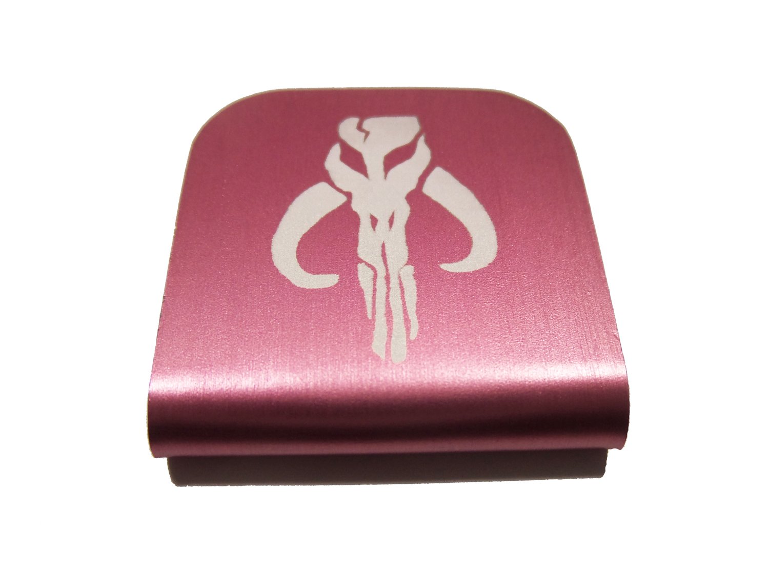 Mandalorian Hat Clip for Tactical Patch Caps - Adjustable Military Style Badge Holder for Baseball Caps, Helmets & Bags - Perfect for Cosplay, Airsoft & Outdoor Adventures