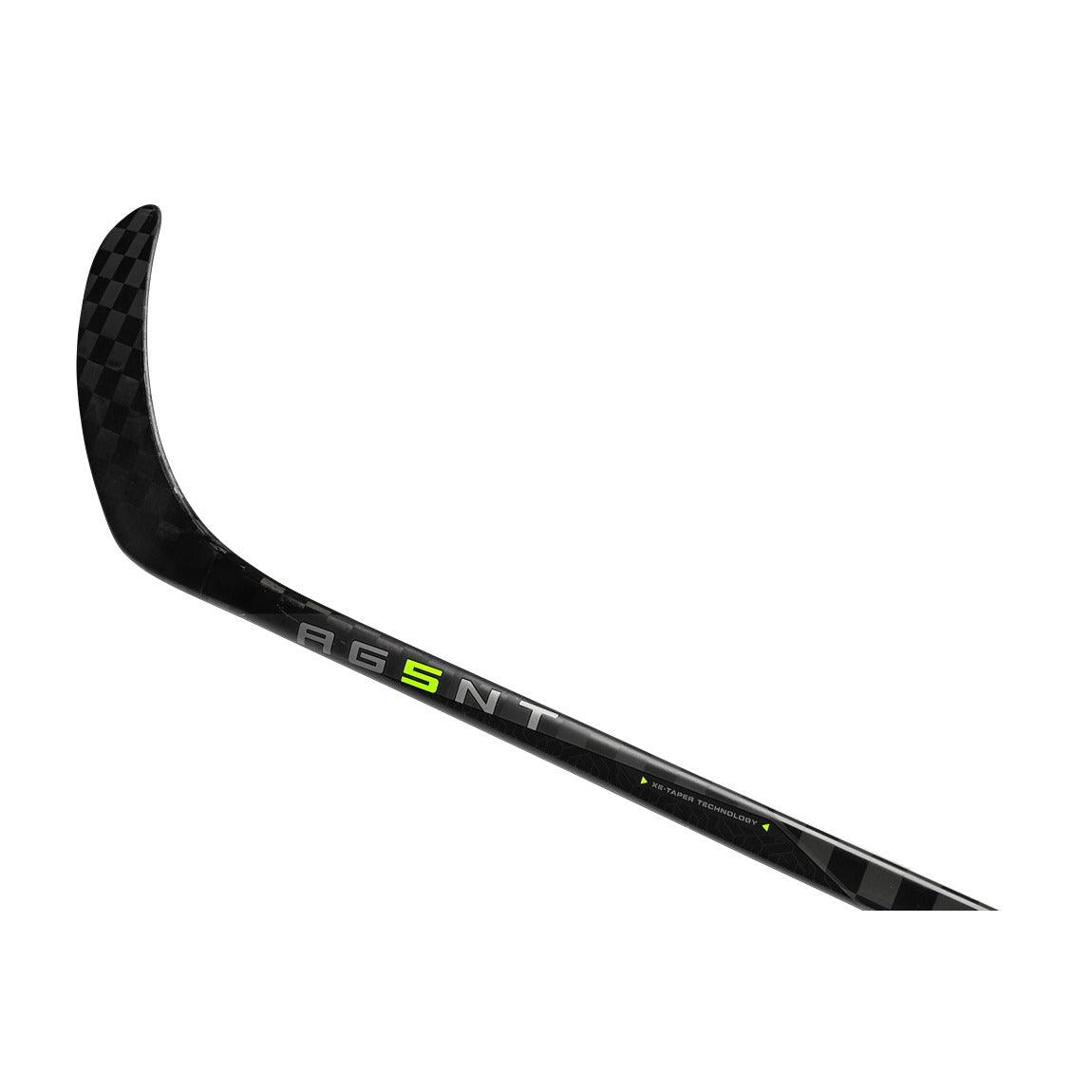 Bauer AG5NT Junior Hockey Stick - Lightweight Composite Hockey Stick for Kids & Youth - Perfect for Ice Hockey Training & Games