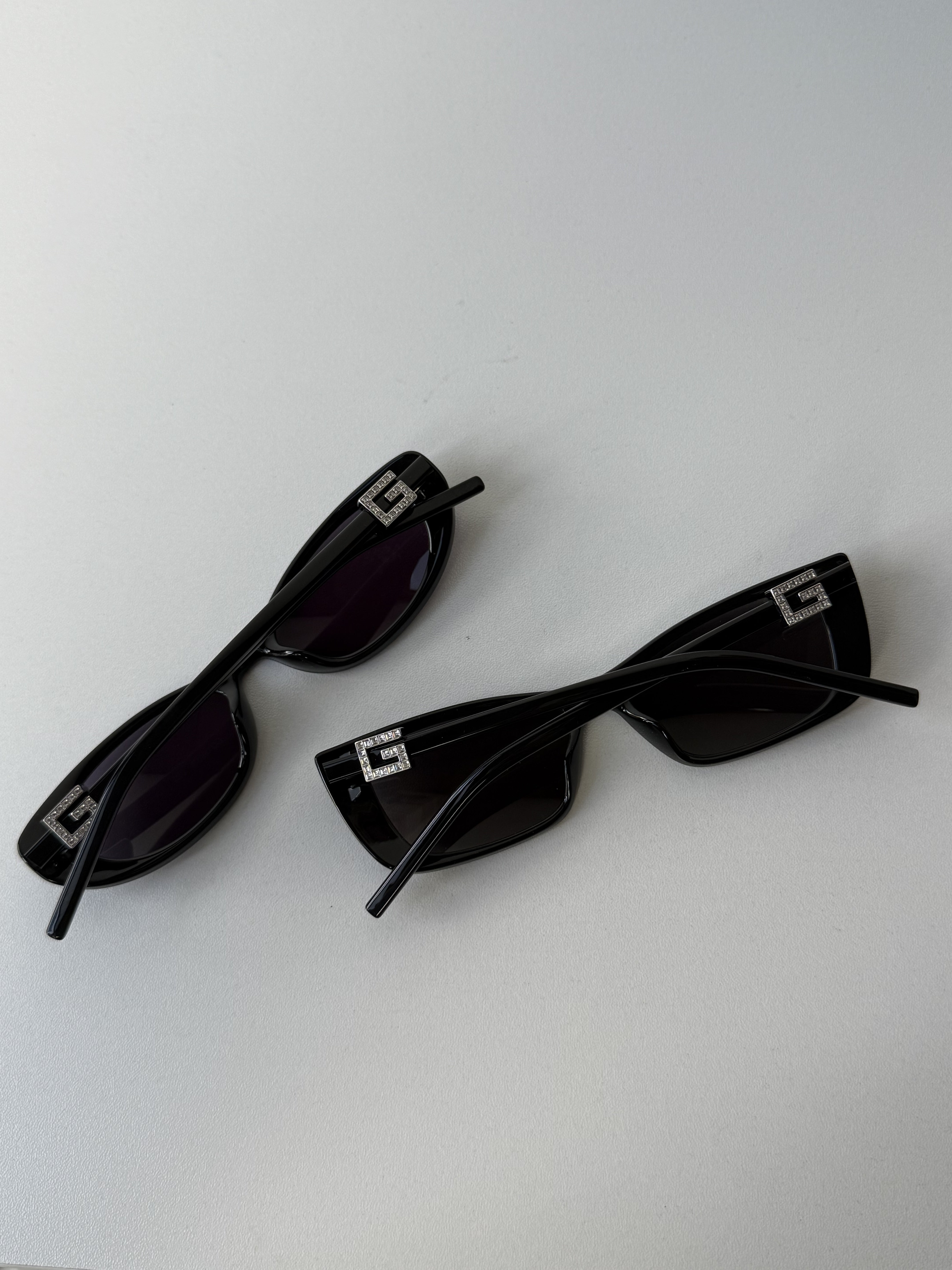 Gucci GG1681S Black Crystal Slim Cat Eye Sunglasses for Women - Luxury Designer Shades for Fashion & Sun Protection - Perfect for Beach, Driving & Outdoor Activities