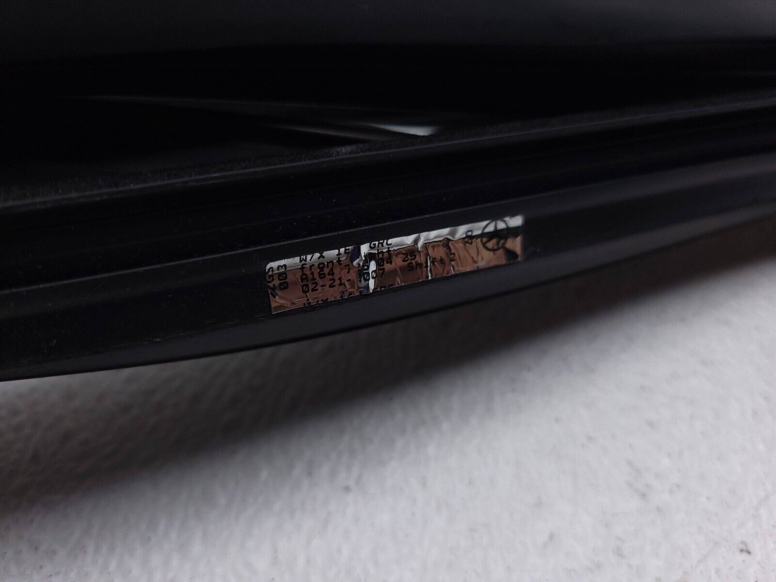 2006-2011 Mercedes ML500 Right Front Passenger Door Weatherstrip Seal OEM Replacement - Perfect for Weather Protection & Noise Reduction While Driving