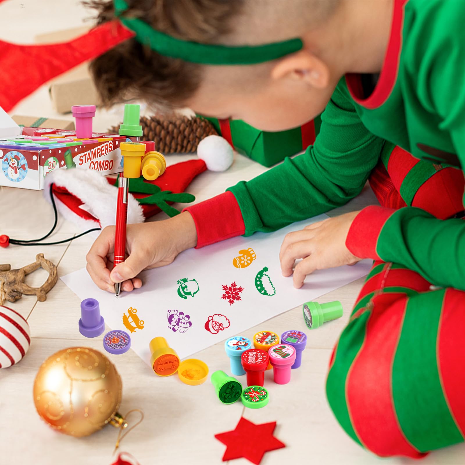 FOIMAS 30pcs Christmas Stamps for Kids - Self Inking Holiday Stampers with Santa, Snowflake & Reindeer Designs - Perfect for Stocking Stuffers, Goody Bags & Christmas Party Favors - Fun Holiday Crafts & DIY Gift Wrapping