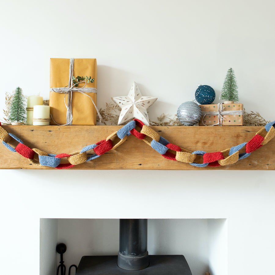 DIY Paper Chain Knitting Kit for Beginners - Easy Craft Project for Kids & Adults - Perfect for Holiday Decorations, Party Favors & Classroom Activities