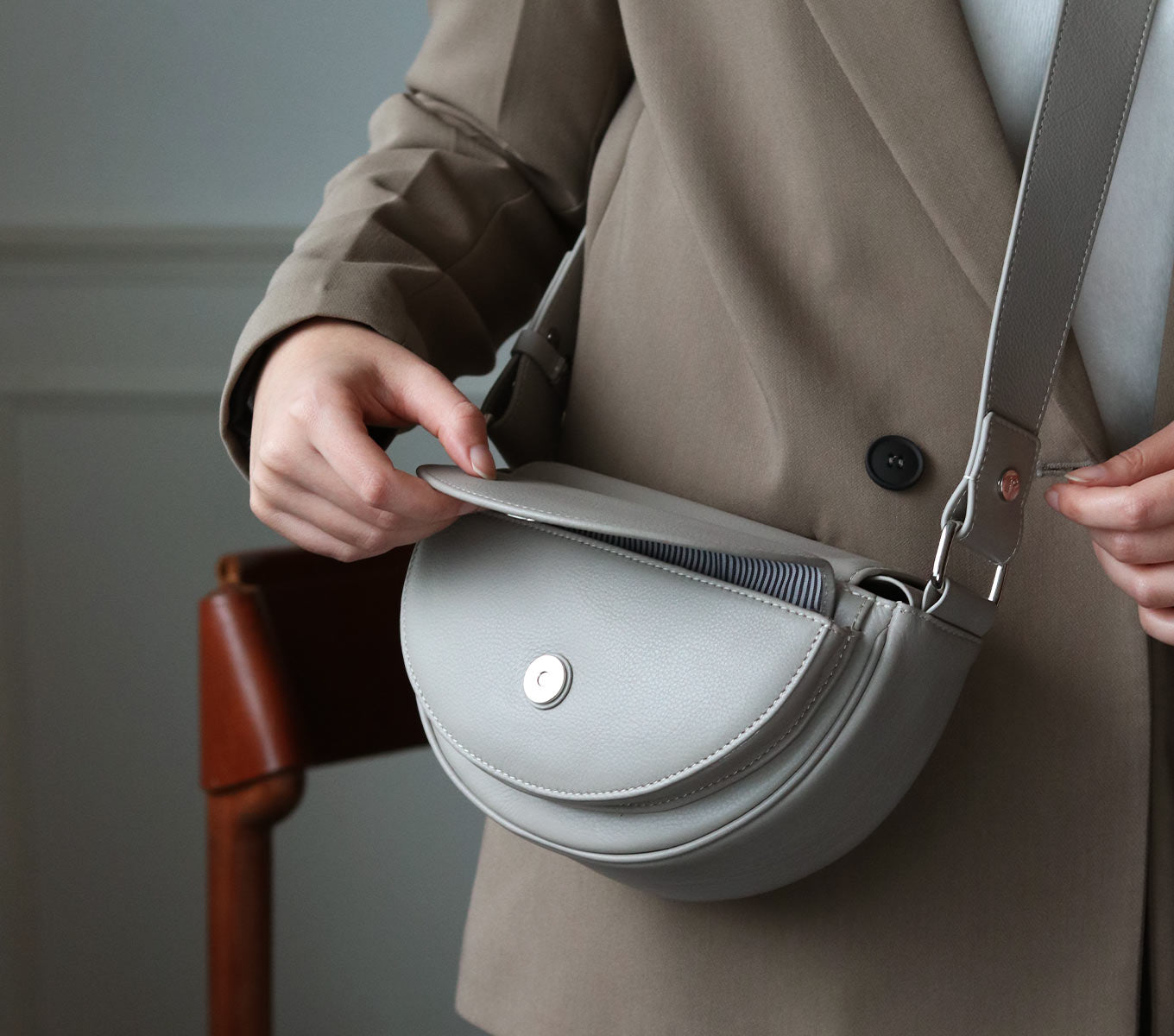 Premium Malmo Genuine Leather Handbag - Stylish & Durable Women's Crossbody Bag for Work, Travel & Everyday Use