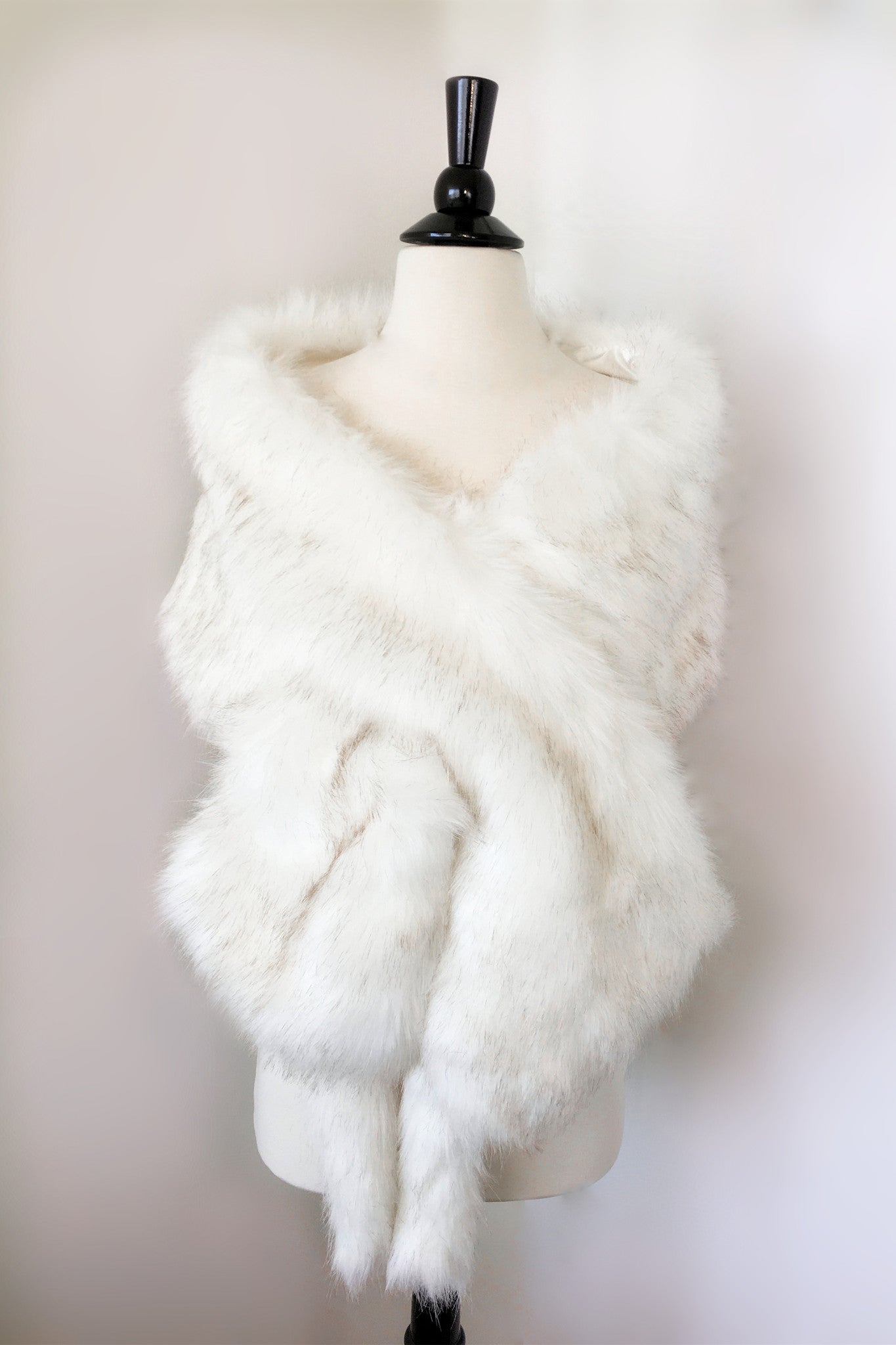 Luxury Ivory and Black Fur Coat (Lilian Wht03) - Perfect for Winter Fashion, Formal Events & Special Occasions