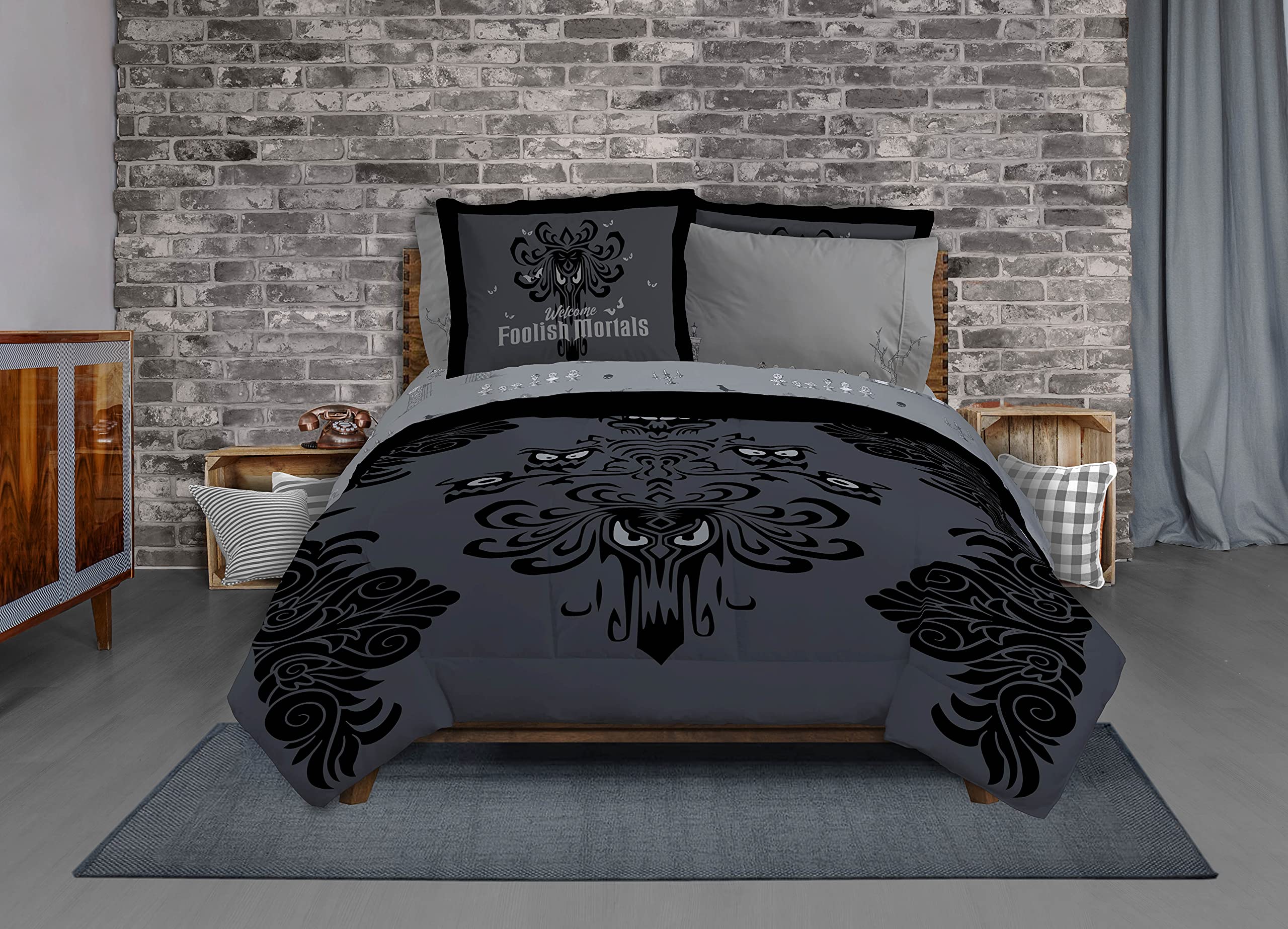 Disney Haunted Mansion Happy Haunts Damask Twin Bed Set - 5 Piece Reversible Comforter & Sheet Set - Super Soft Fade Resistant Microfiber Bedding - Official Disney Licensed Product for Kids & Teens Bedroom Decor