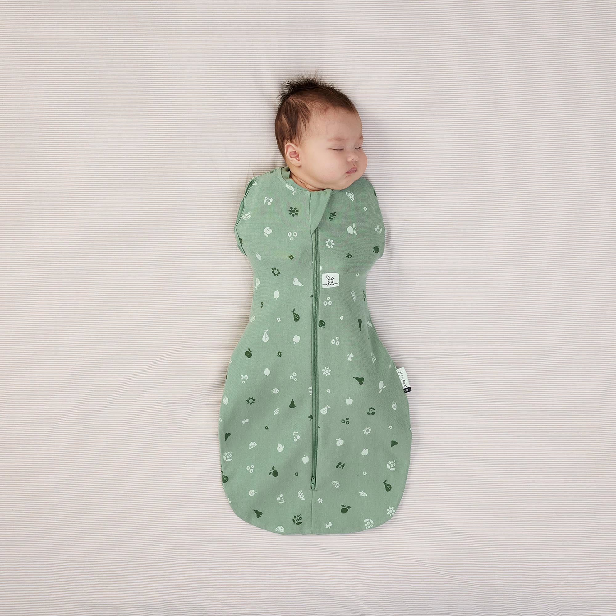 ErgoPouch Cocoon Zip Swaddle Bag 0.2 TOG - Sweet Orchard Design | Baby Sleep Sack for Newborns & Infants | Perfect for Nursery, Daycare & Travel