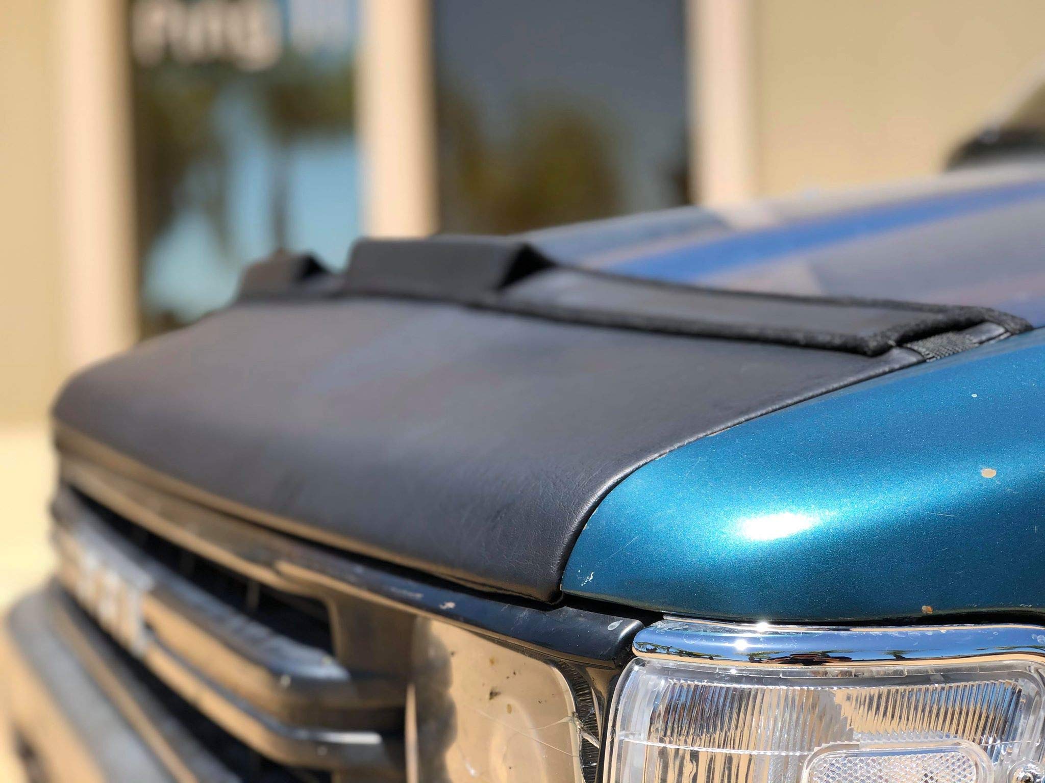 Durable Car Bonnet Hood Bra Cover for Toyota Pickup & 4Runner (1989-1995) - UV Protection & Custom Fit - Perfect for Off-Road Adventures & Daily Commute