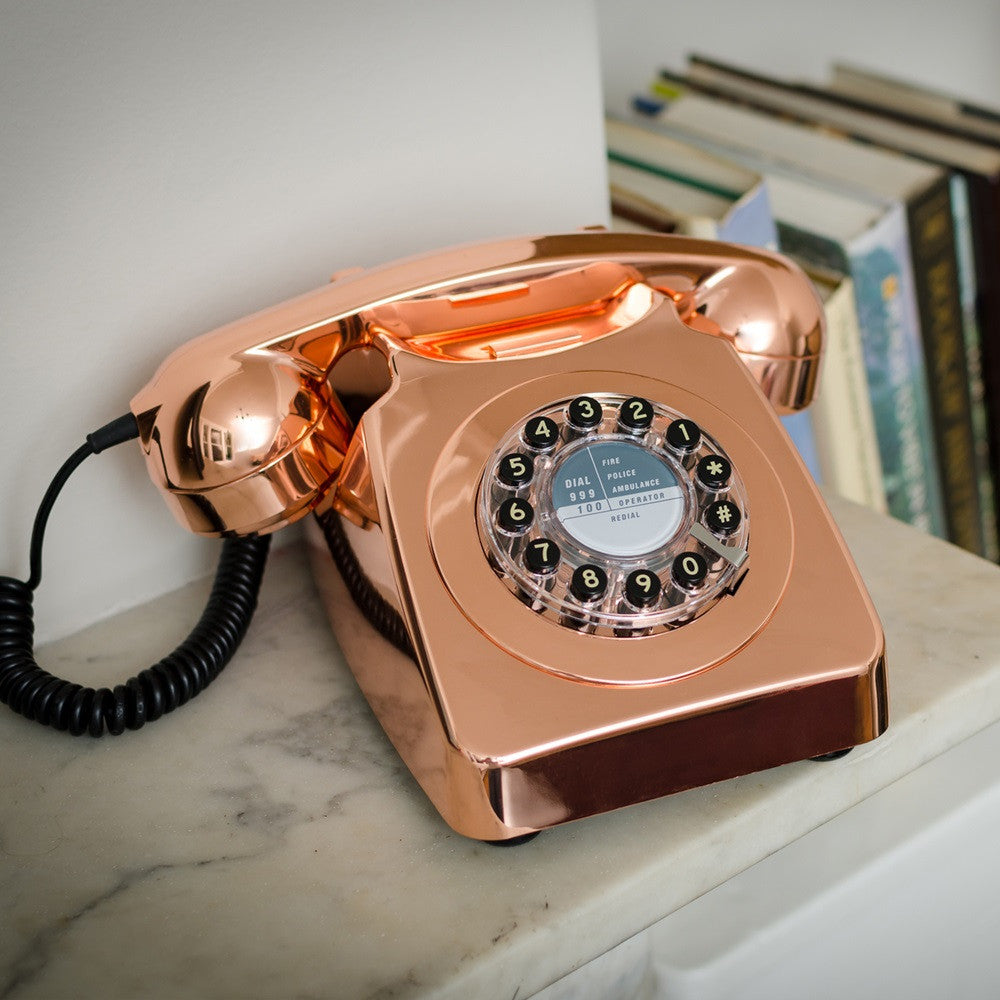 Wild & Wolf 746 Vintage Retro Phone - Limited Edition Collectible for Home Decor & Gift Giving - Perfect for Office, Living Room, and Nostalgic Themed Spaces