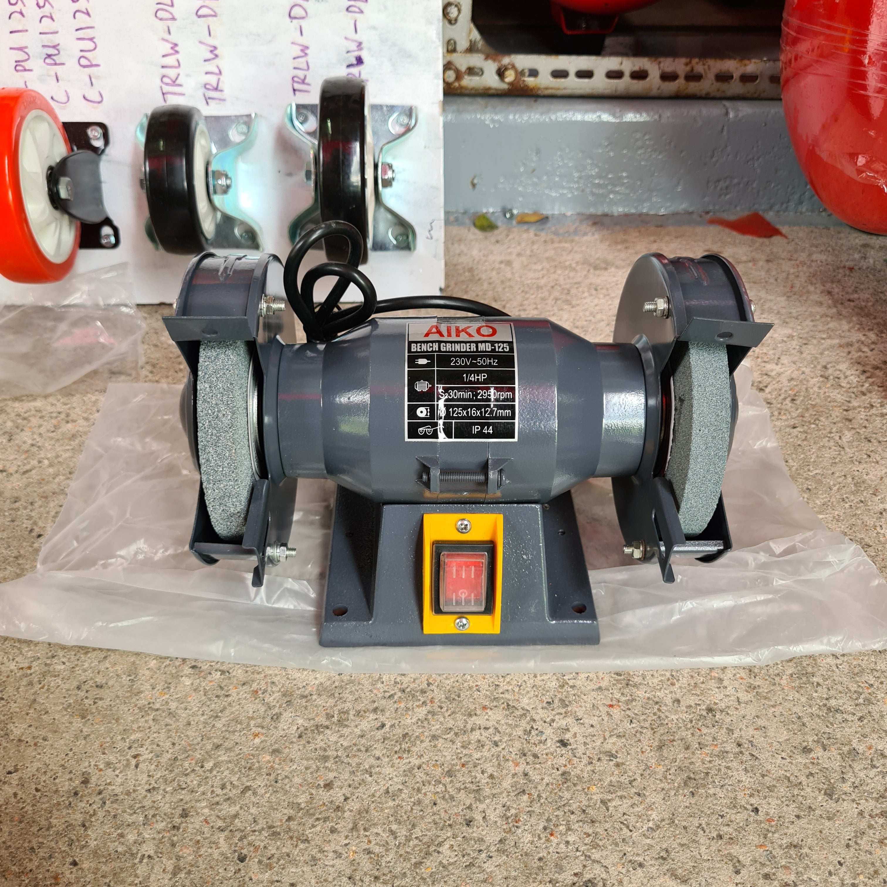 Aiko 1/4HP 180W Bench Grinder (Model BG MD125) - Heavy Duty Metal Grinding & Sharpening Tool for Workshop, Garage & DIY Projects