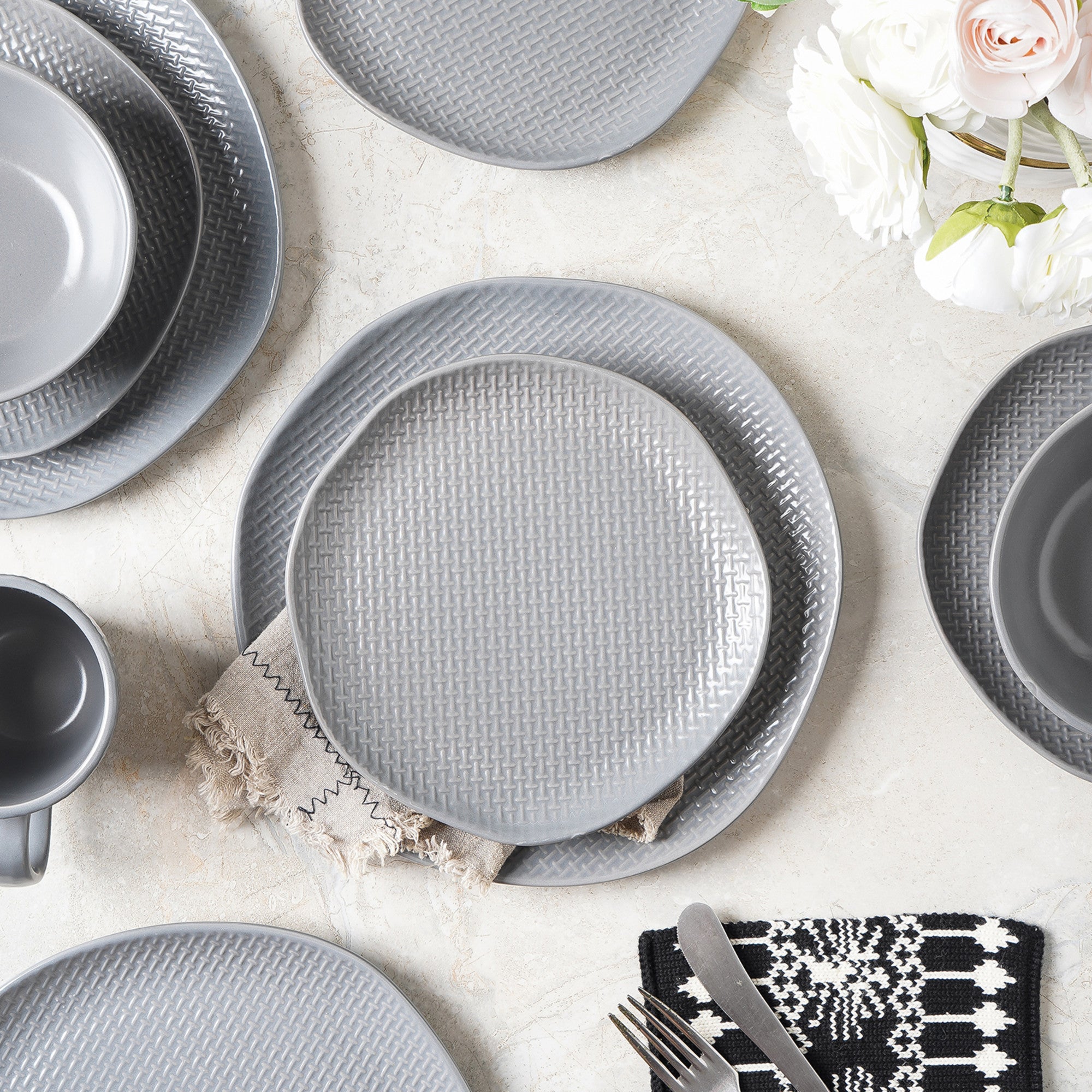 Premium Stoneware Dinner Plate Set - Durable Gray Ceramic Plates for Everyday Dining, Restaurant & Home Use