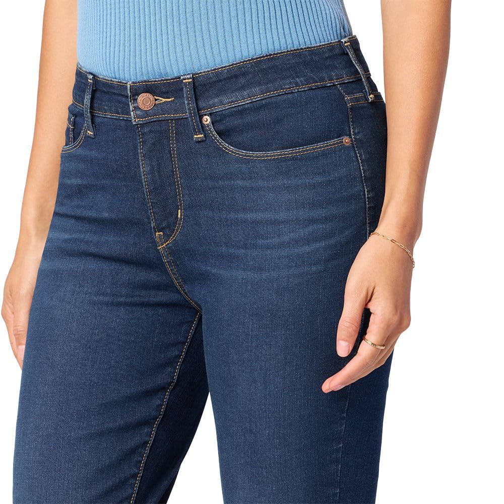 Levi's Signature Gold Women's Totally Shaping Skinny Jeans - High Waist Slim Fit Stretch Denim Pants (Standard & Plus Size) - Perfect for Casual Wear, Office Outfits & Night Out