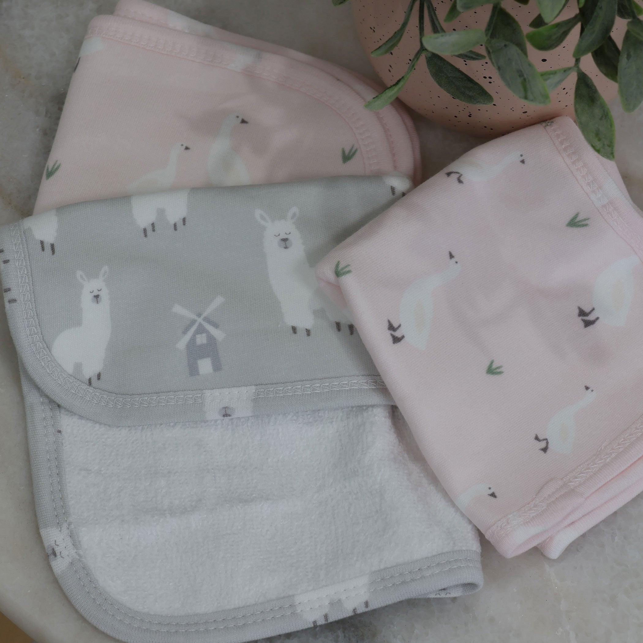 Premium 3-Pack Soft Wash Cloths - Blush & Grey for Bath, Spa, and Gentle Skin Care