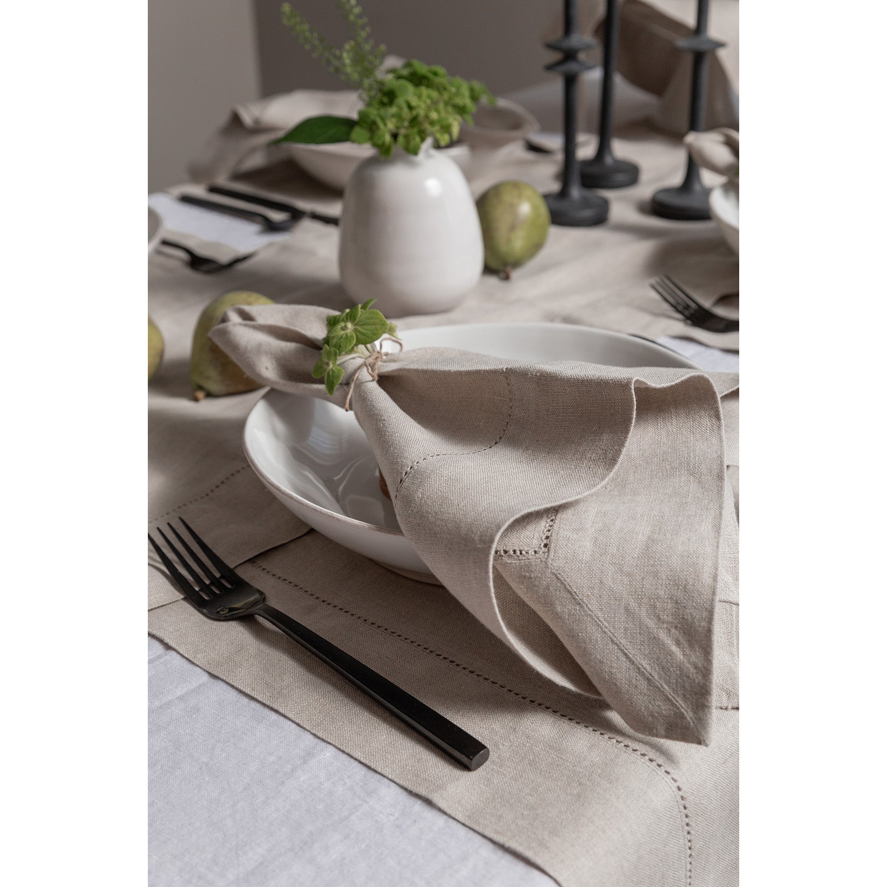 Premium Heavyweight Hemstitch Linen Napkins - Set of 4 - Elegant Dinner Party & Formal Dining Table Decor