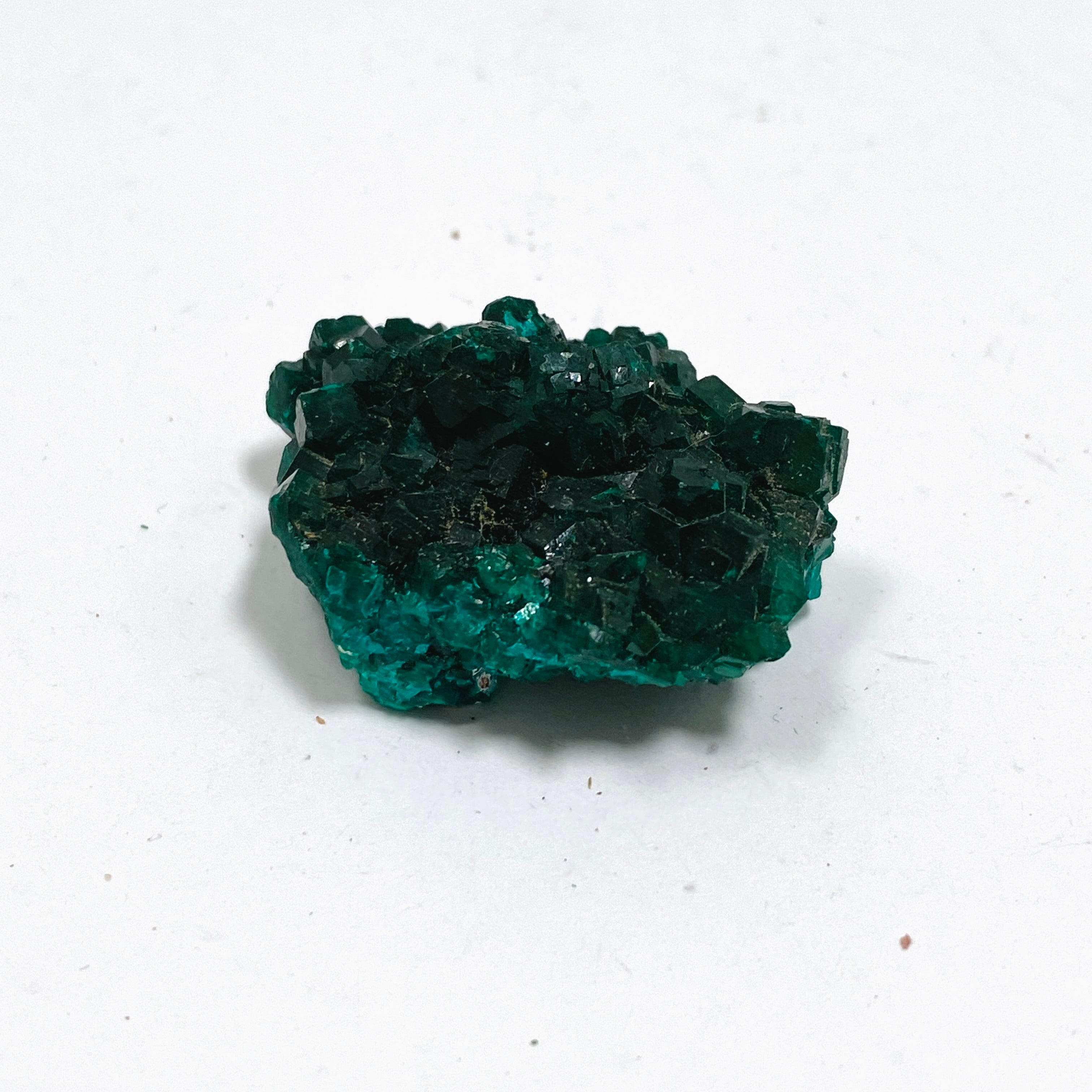 Natural Dioptase Crystal Specimen - Rare Green Mineral Collection for Healing & Meditation - Perfect for Home Decor, Jewelry Making & Spiritual Practices