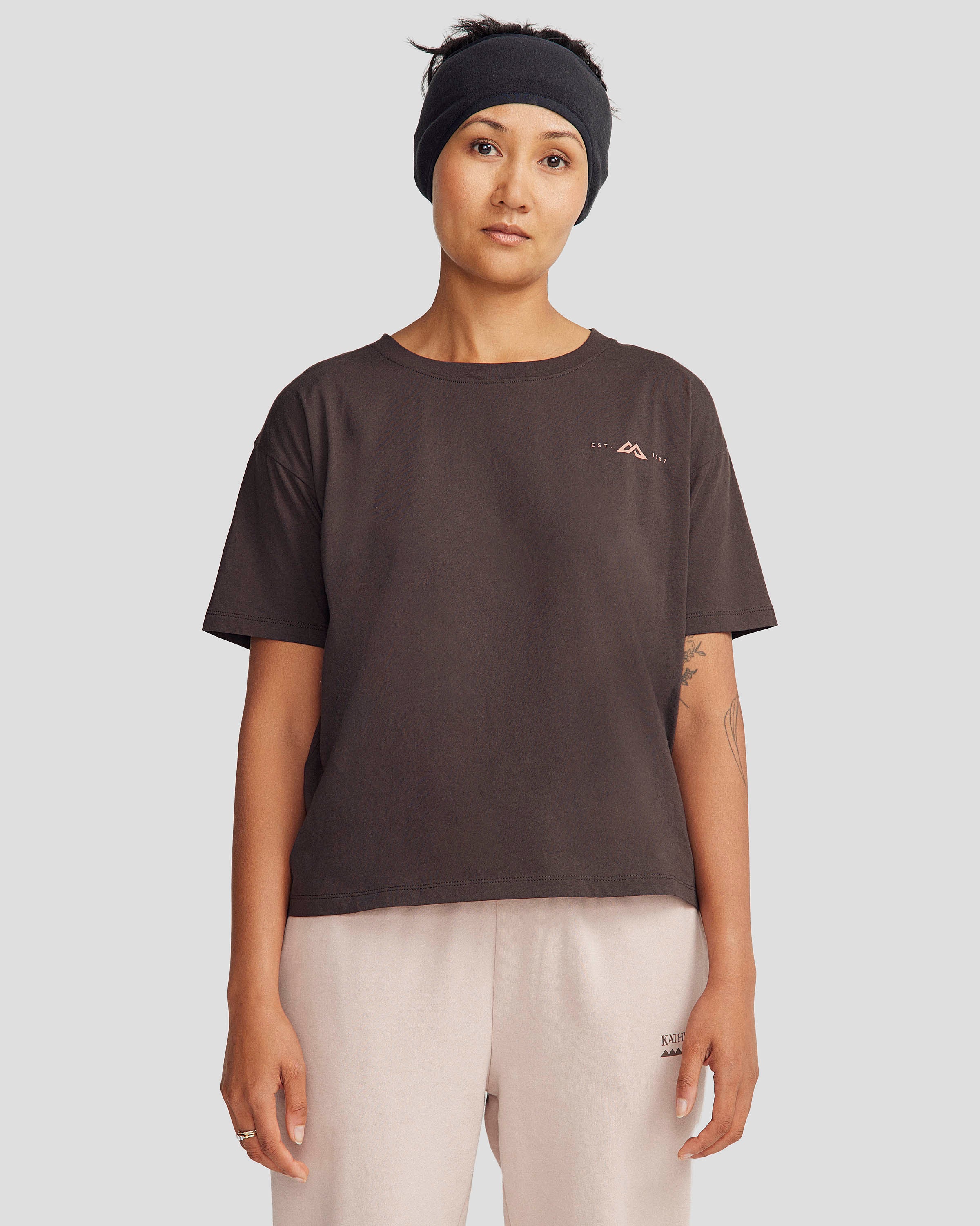 1987 Women's Organic Cotton Short Sleeve T-Shirt | Soft Vintage Tee for Casual Wear & Cold Brew Coffee Outings