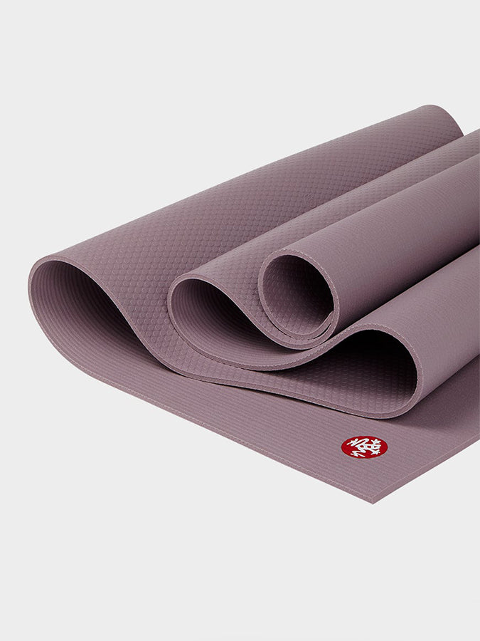 Premium Manduka PRO Yoga Mat 6mm - Extra Thick Non-Slip Eco-Friendly Exercise Mat for Hot Yoga, Pilates & Home Workouts - Ideal for Professional Yogis & Fitness Enthusiasts