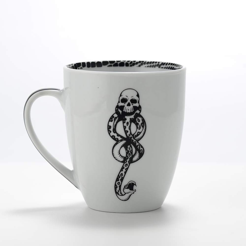 Harry Potter Voldemort Death Eater Dark Mark 16-Piece Porcelain Dinner Set - Plates, Cups & Bowls for Collectors & Themed Parties | Perfect for Halloween, Movie Nights & Potterhead Gatherings