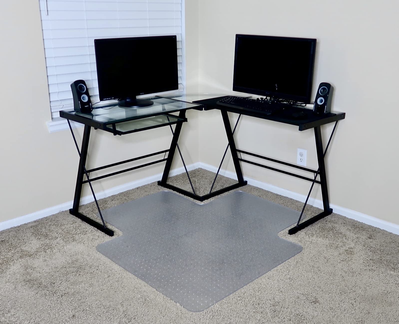 L-Shaped PVC Desk Mat, Studded & Transparent for Office Use