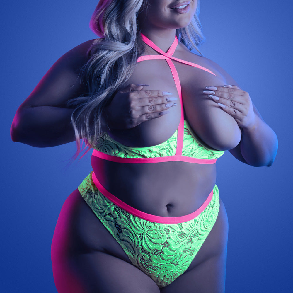 Fantasy Lingerie Glow in The Dark Open Cup Lace Bra & Panty Set for Curvy Women - Perfect for Romantic Nights & Special Occasions