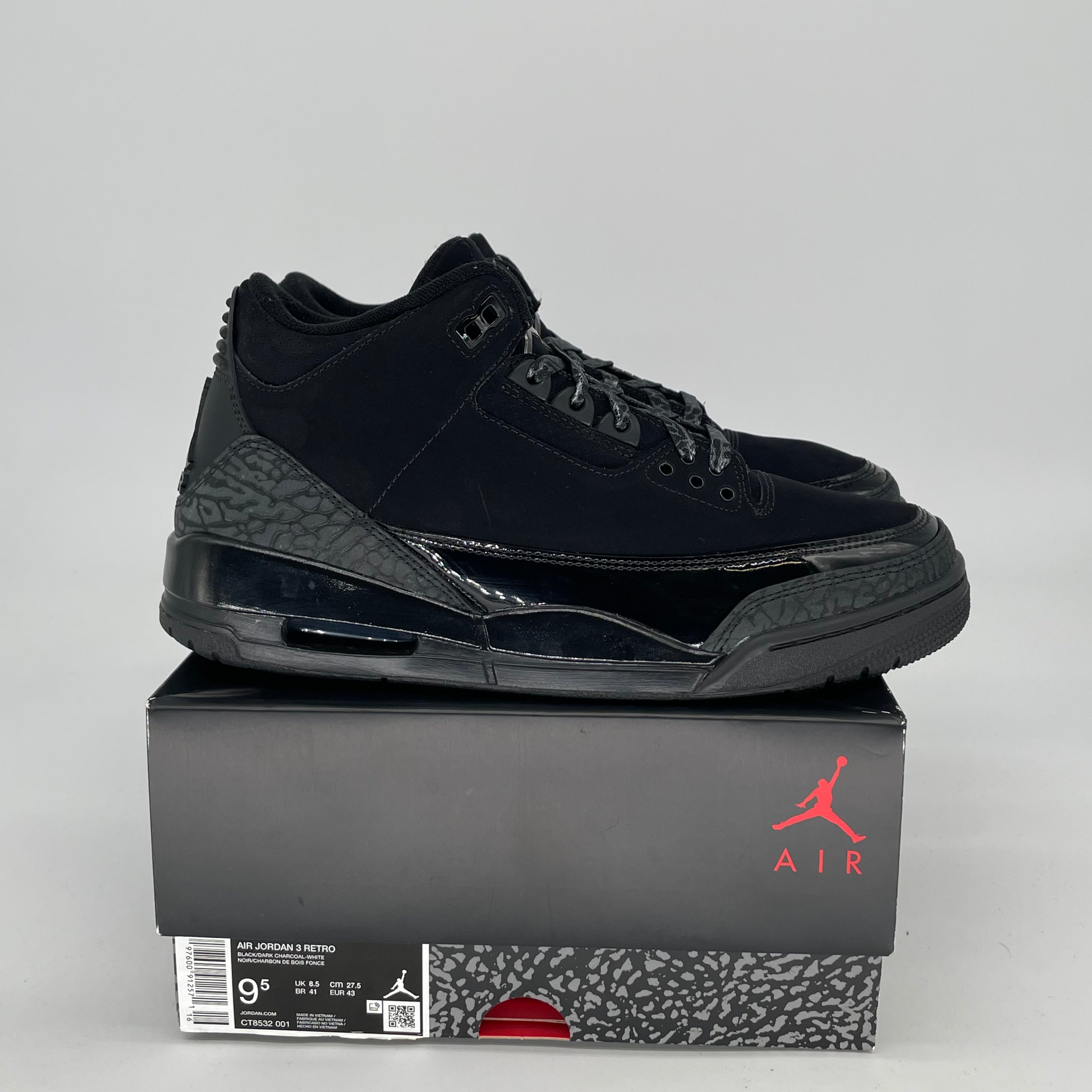 AIR JORDAN 3 Retro Black Cat Men's Basketball Shoes Size 9.5/11W (CT8532-001) - Perfect for Streetwear & Sneaker Collectors